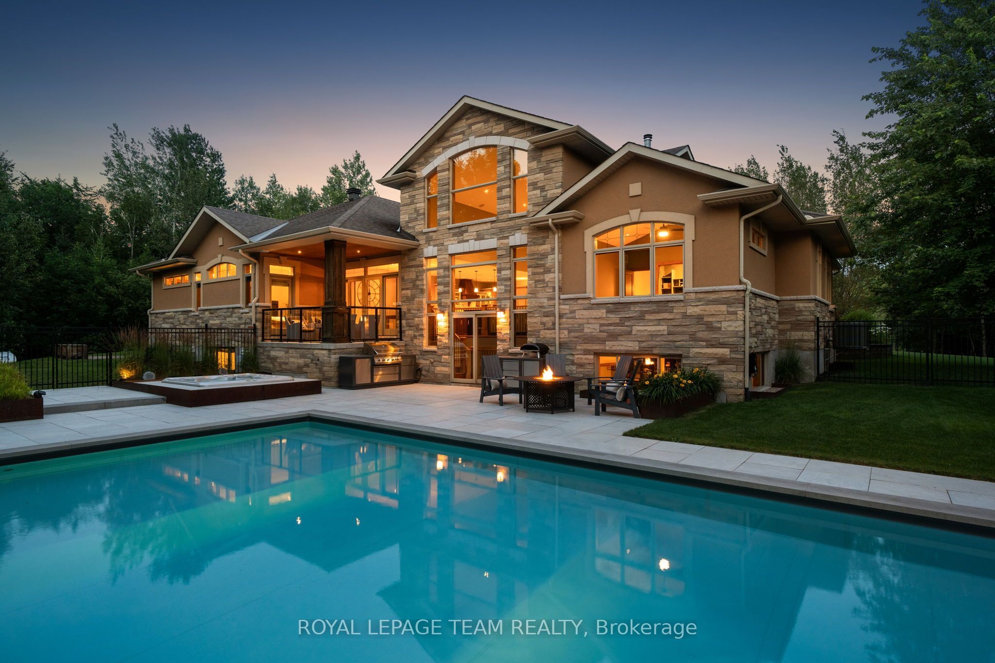 1343 Terrace Ridge Drive, Carp - Huntley Ward, ON K0A 1L0 photo 4