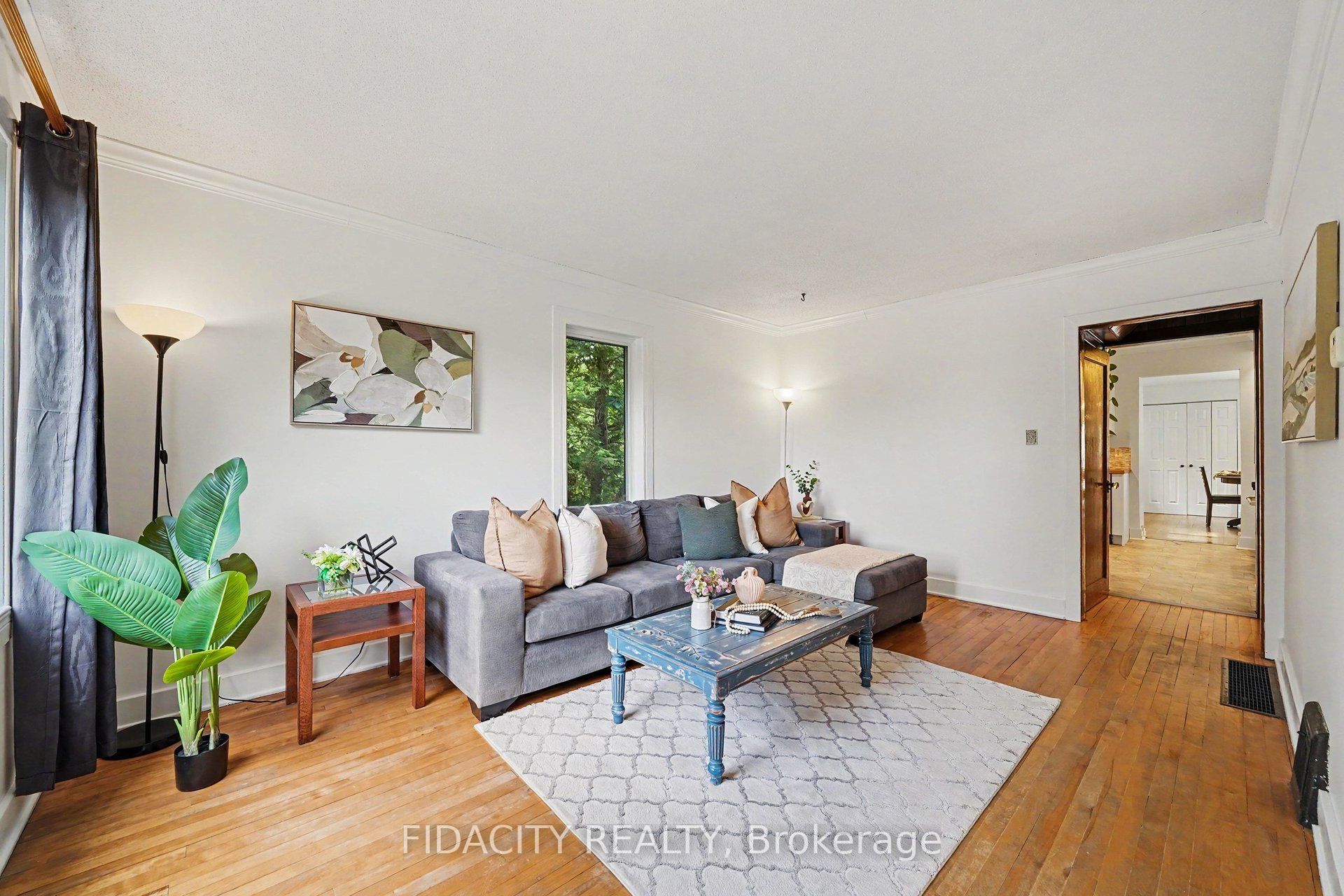 6811 Flewellyn Road, Stittsville - Munster - Richmond, ON K2S 1B6 photo 4