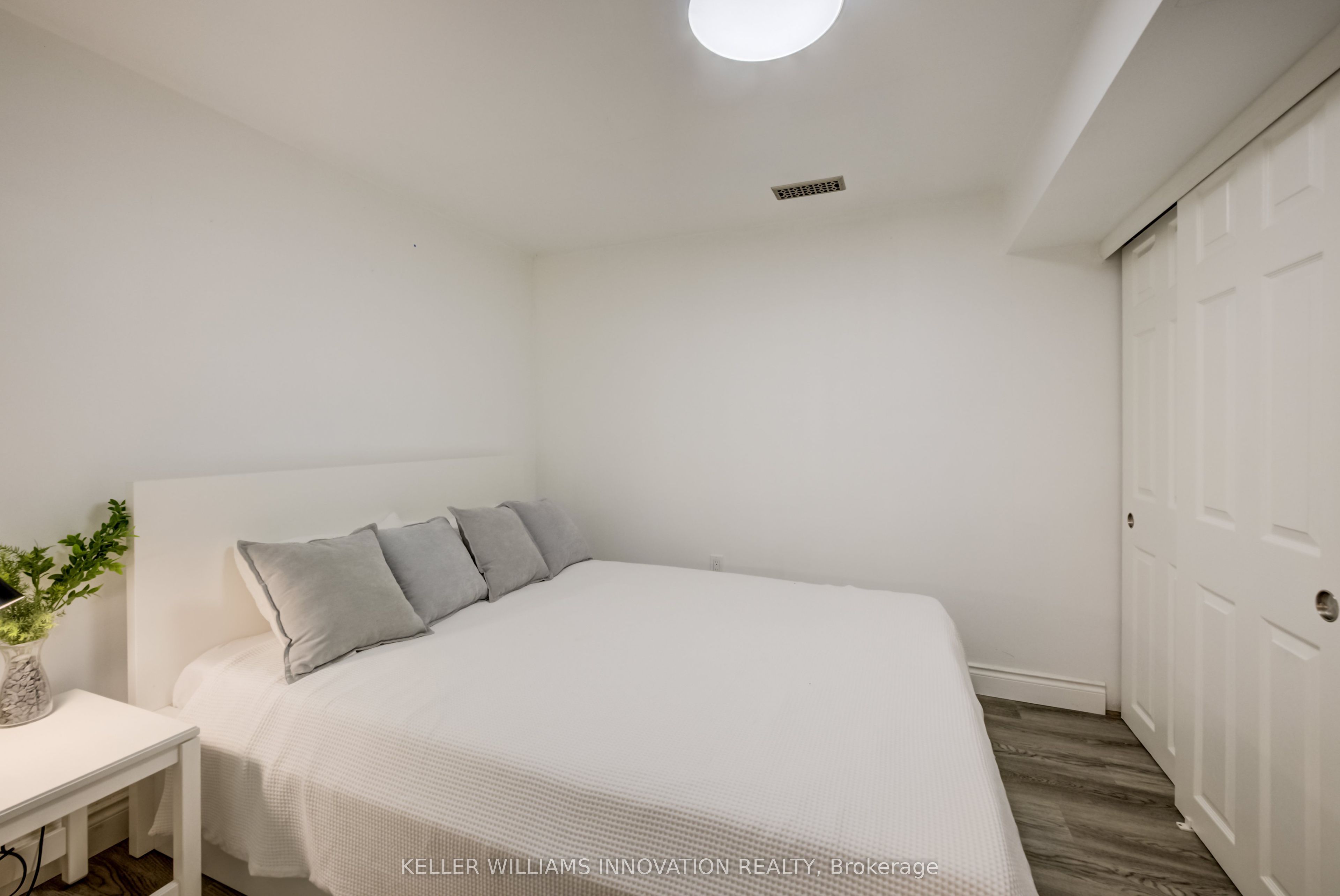 85 Foxhunt Road, Waterloo, ON N2K 2R8