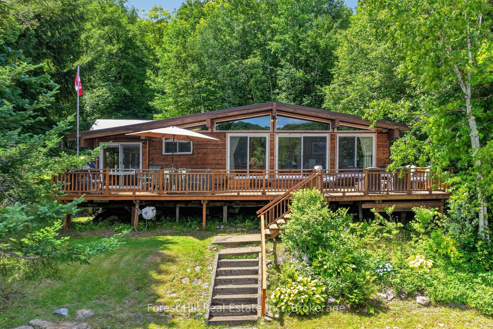 1355 Bellwood Acres Road, Lake of Bays, ON P0A 1E0 photo 3