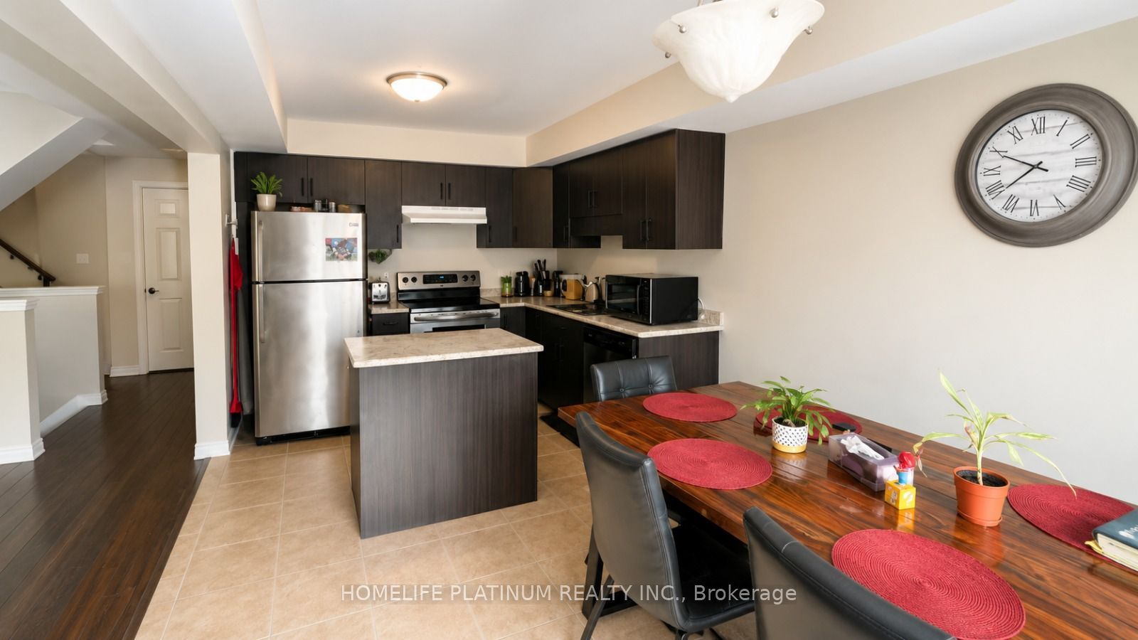 7755 Shaw Street, Niagara Falls, ON L2G 0H2 photo 4