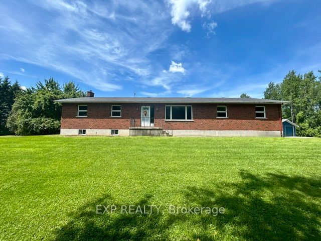 9327 Cooper Hill Road, Greely - Metcalfe - Osgoode - Vernon and Area, ON K0A 1V0 photo 2