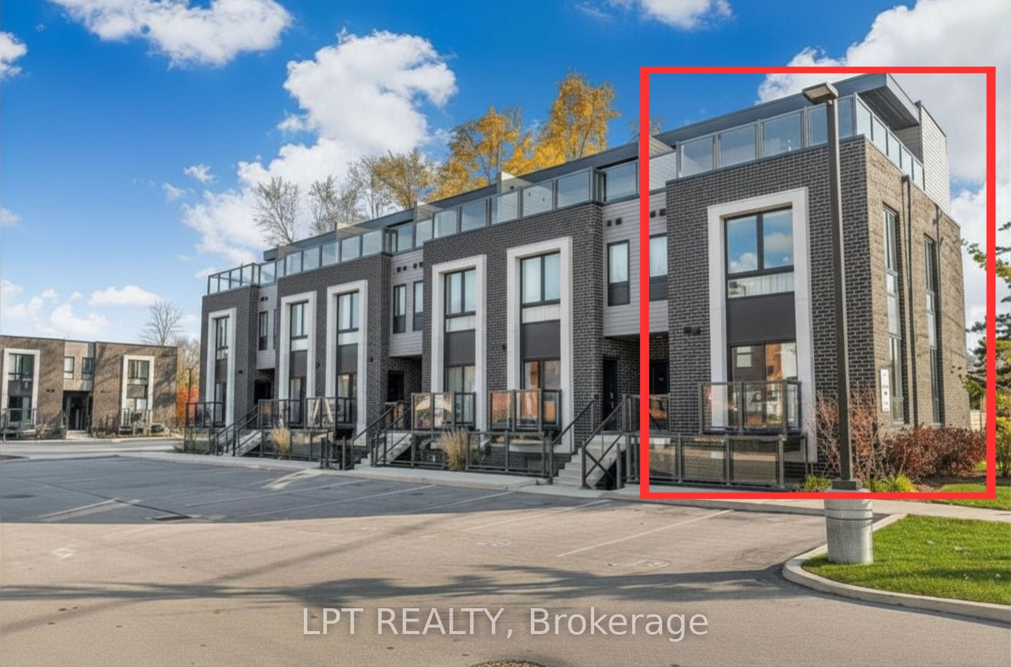 6065 MCLEOD Road 213, Niagara Falls, ON L2G 0Z7