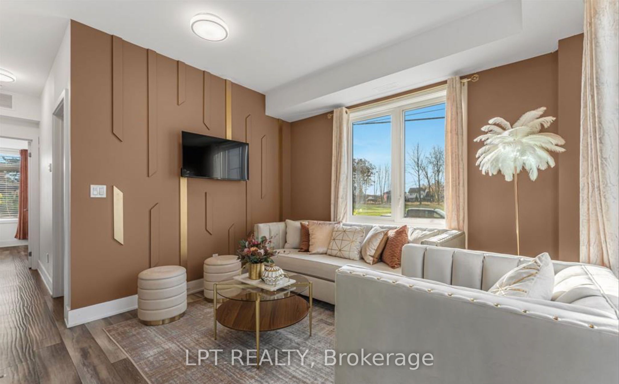 6065 MCLEOD Road 213, Niagara Falls, ON L2G 0Z7 photo 2