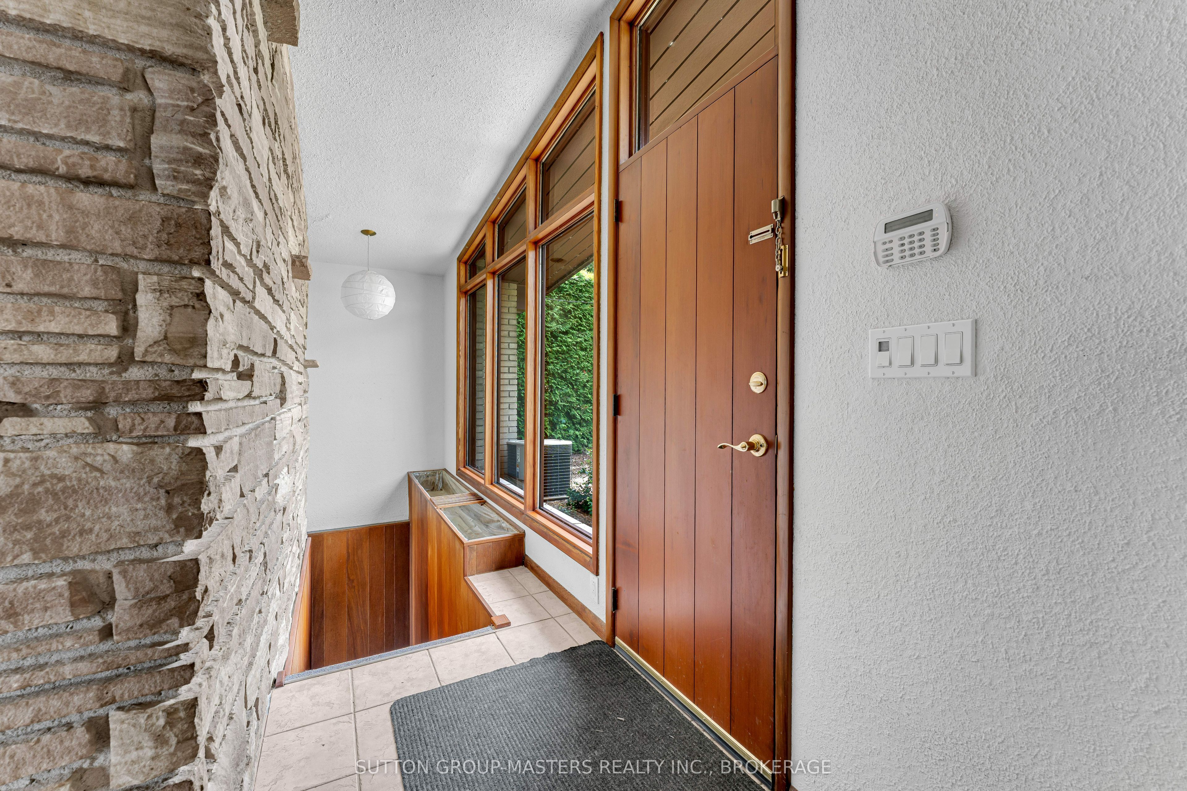 4242 Bath Road, Kingston, ON K7M 4Y7 photo 4