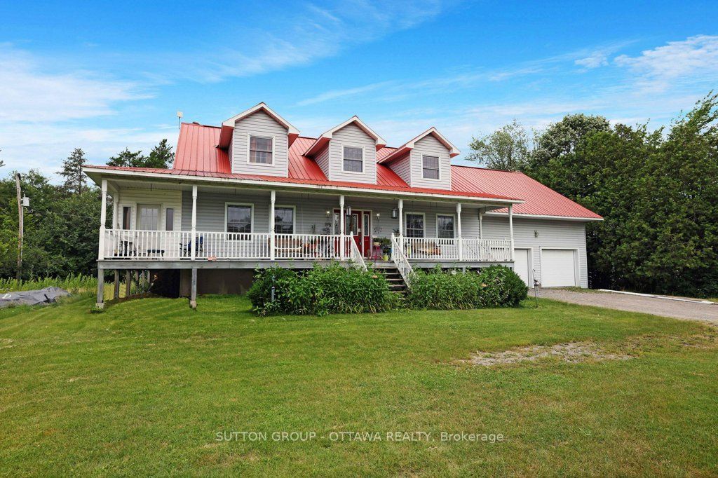 595 Holbrook Road, Montague, ON K7A 4S7 photo 2