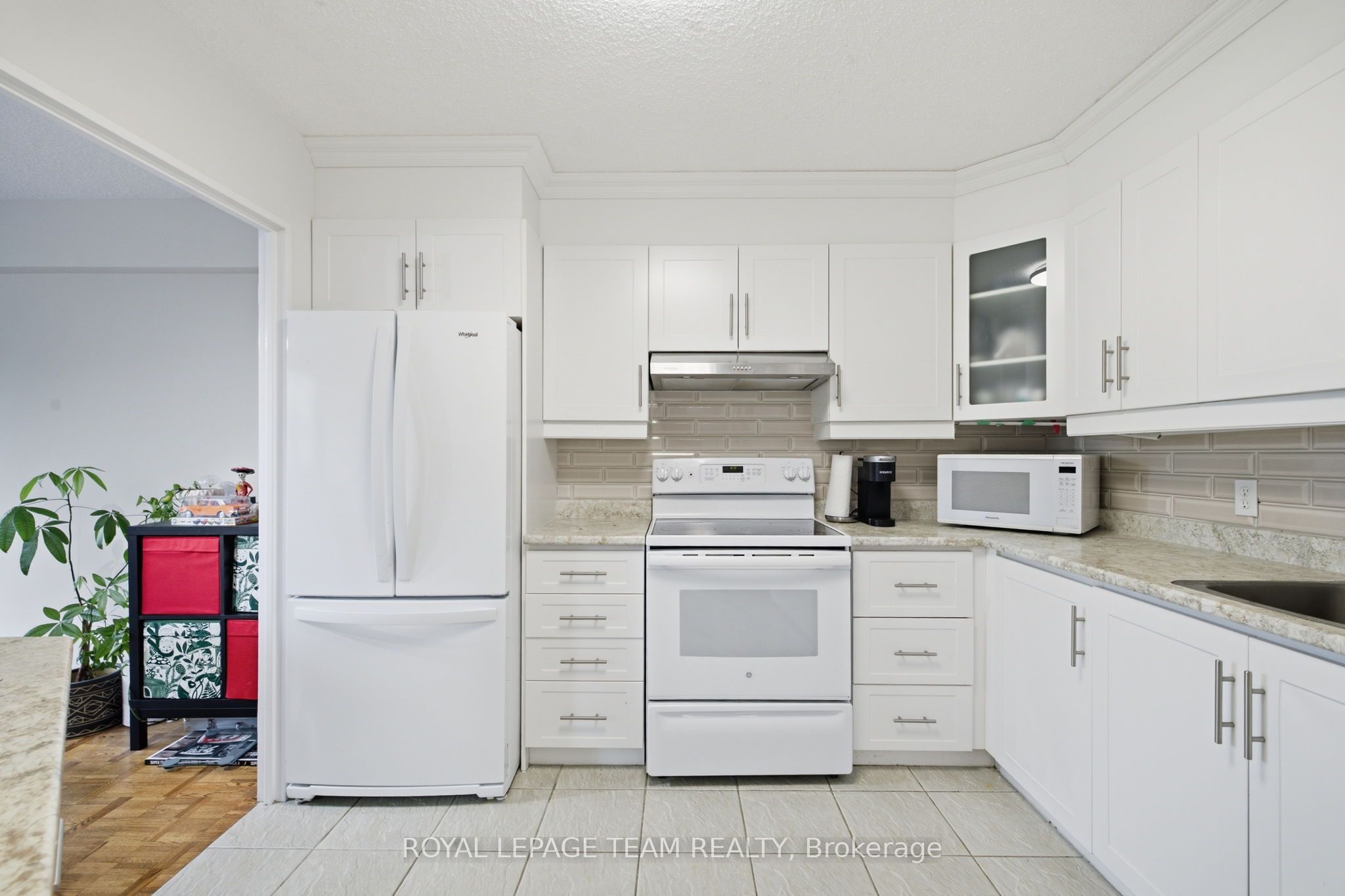 3360 Southgate Road 303, Hunt Club - South Keys and Area, ON K1V 9A6 photo 5