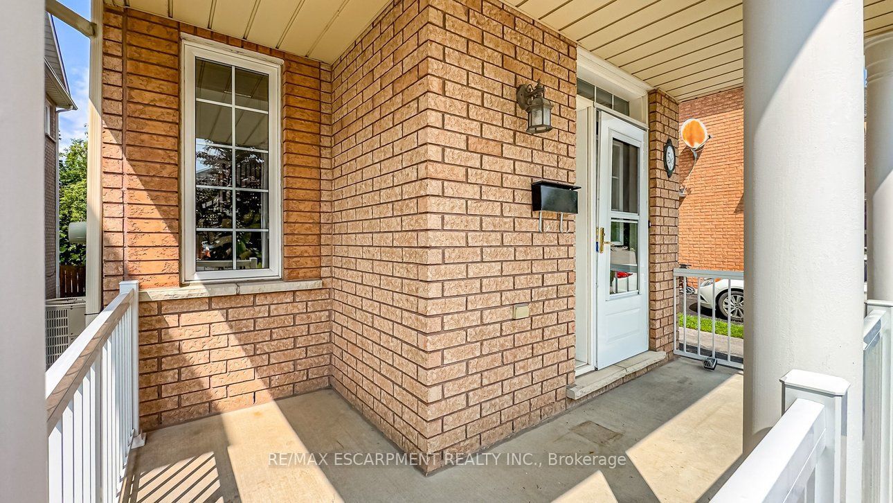 58 Peachwood Crescent, Hamilton, ON L8E 5Z8 photo 5