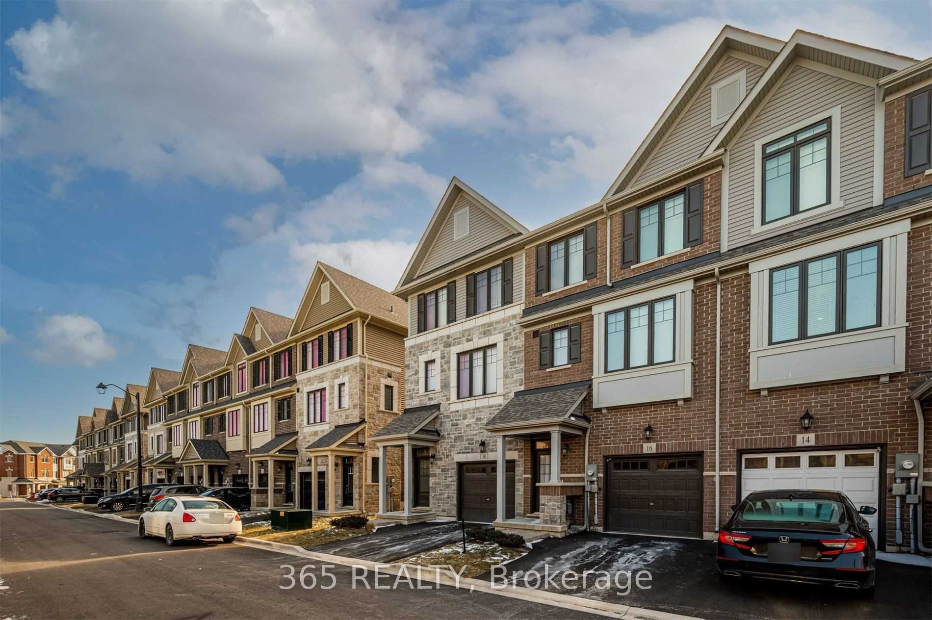 16 Hibiscus Lane, Hamilton, ON L8K 5J3 photo 2