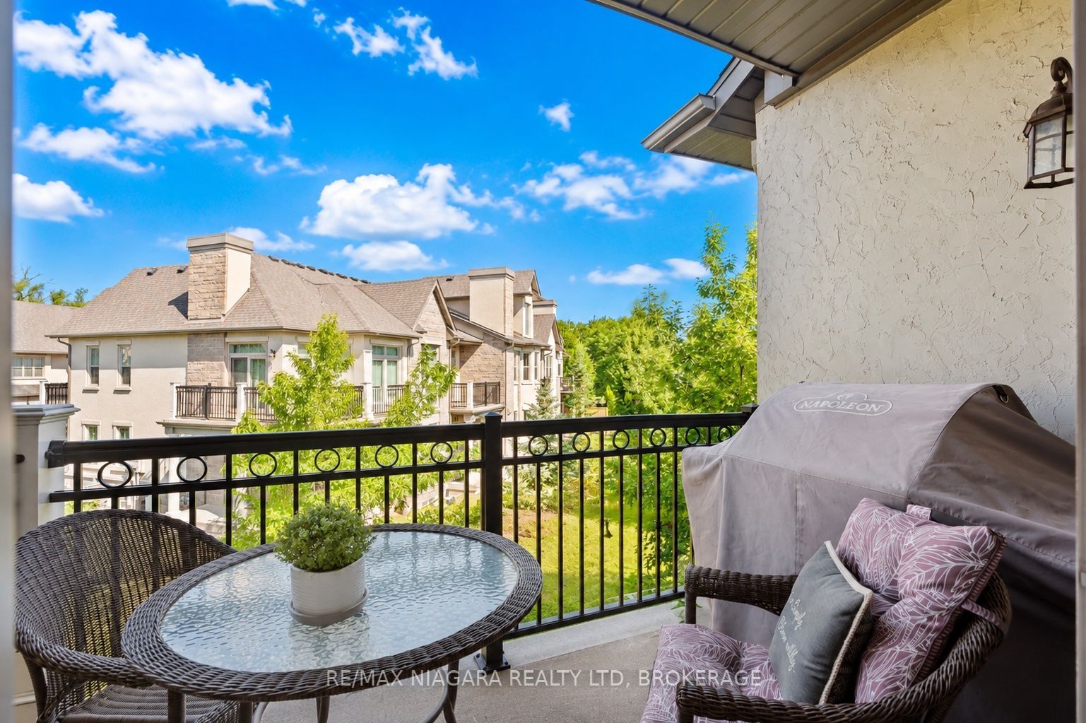 8 St. Andrews Lane S, Niagara-on-the-Lake, ON L0S 1J0 photo 3