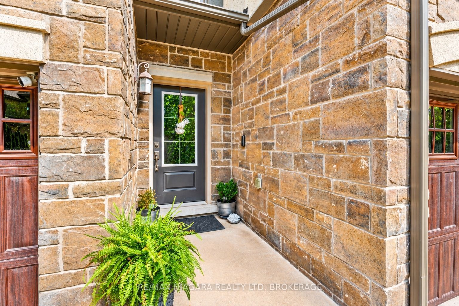 8 St. Andrews Lane S, Niagara-on-the-Lake, ON L0S 1J0 photo 4
