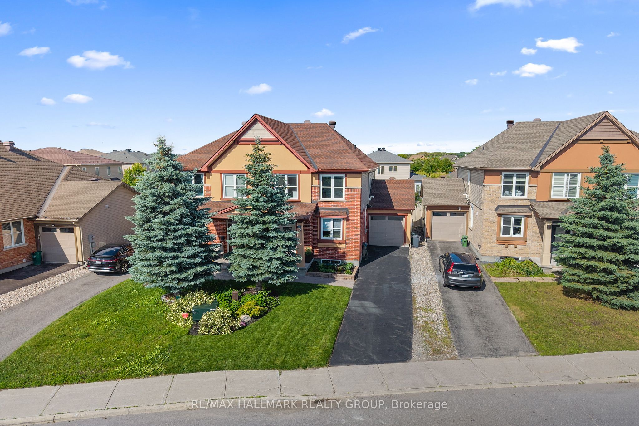 115 Beatrice Drive, Barrhaven, ON K2J 5A4 photo 3