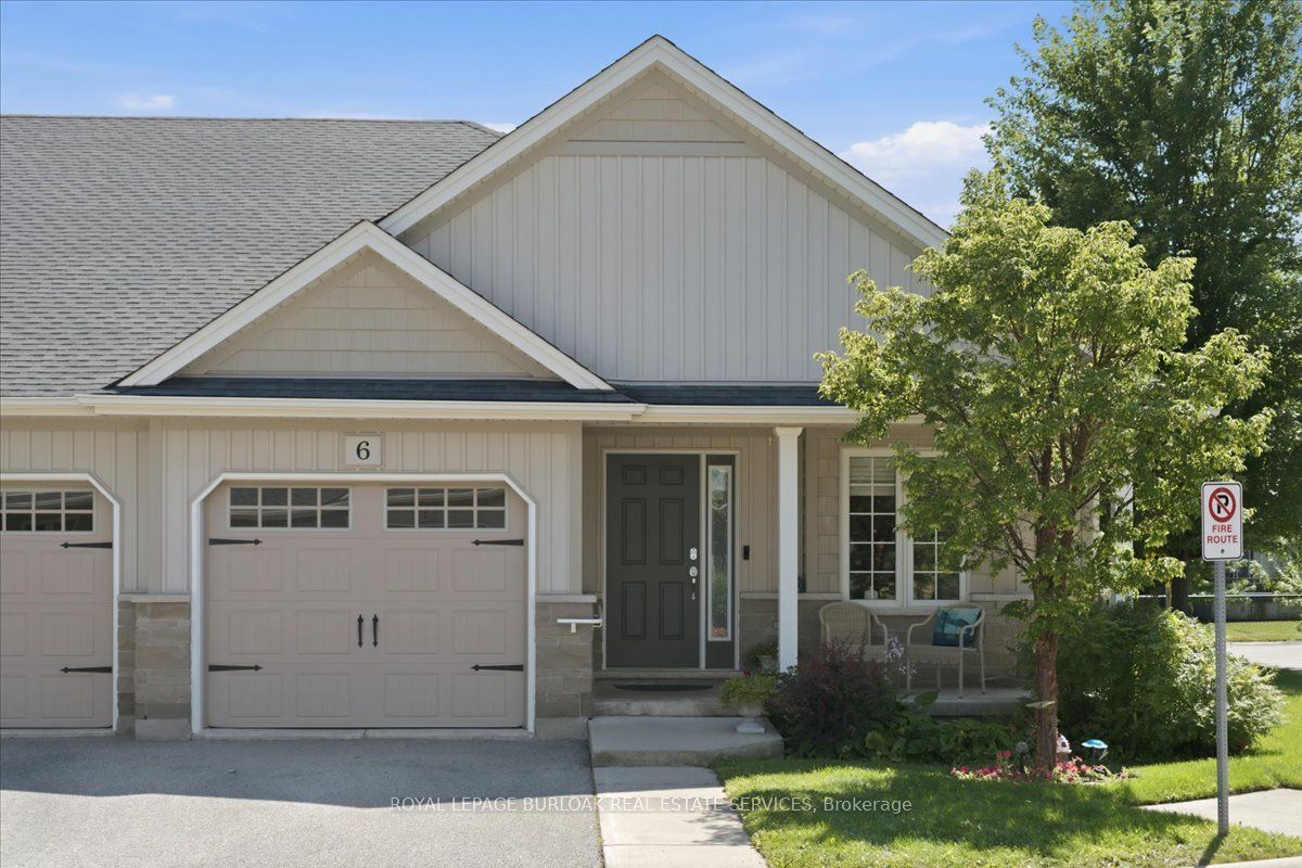 6 Sunnydale Court, West Lincoln, ON L0R 2A0 photo 2