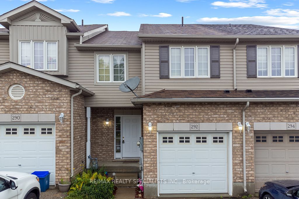 292 Briarmeadow Drive, Kitchener, ON N2A 4L1 photo 3