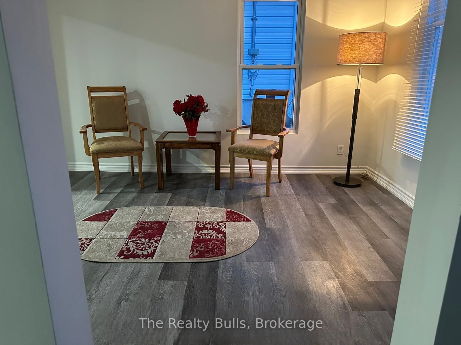 18 Forks Road E, Welland, ON L3B 5K1 photo 4