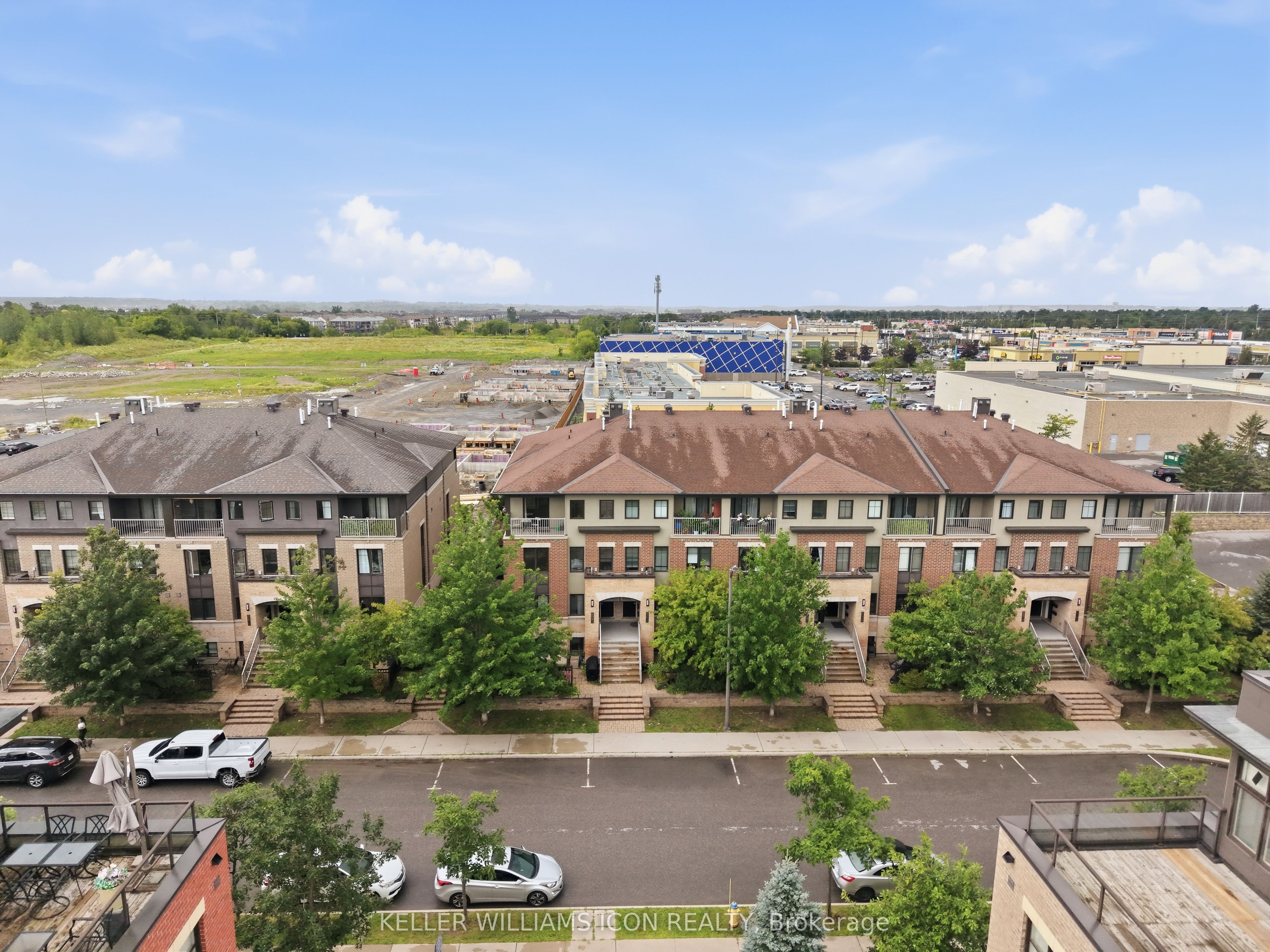 689B Sue Holloway Drive, Barrhaven, ON K2J 5R6