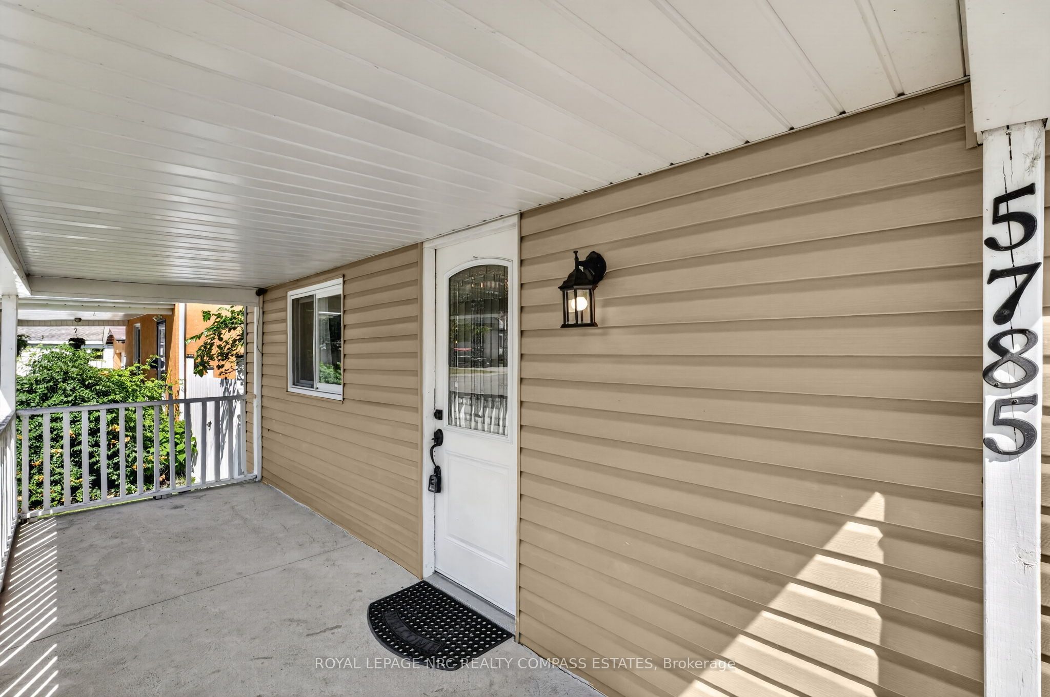 5785 Emery Street, Niagara Falls, ON L2G 1L8 photo 5