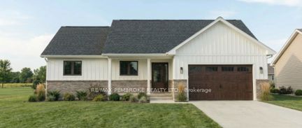 55 Eddy Crescent, Pembroke, ON K8A 0M1 photo 2