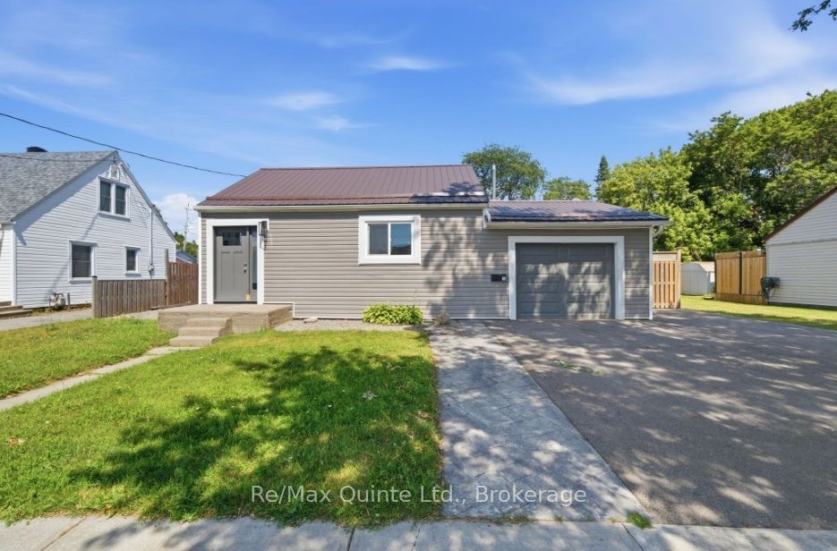 14 Johnson Road, Quinte West, ON K8V 2W7 photo 3