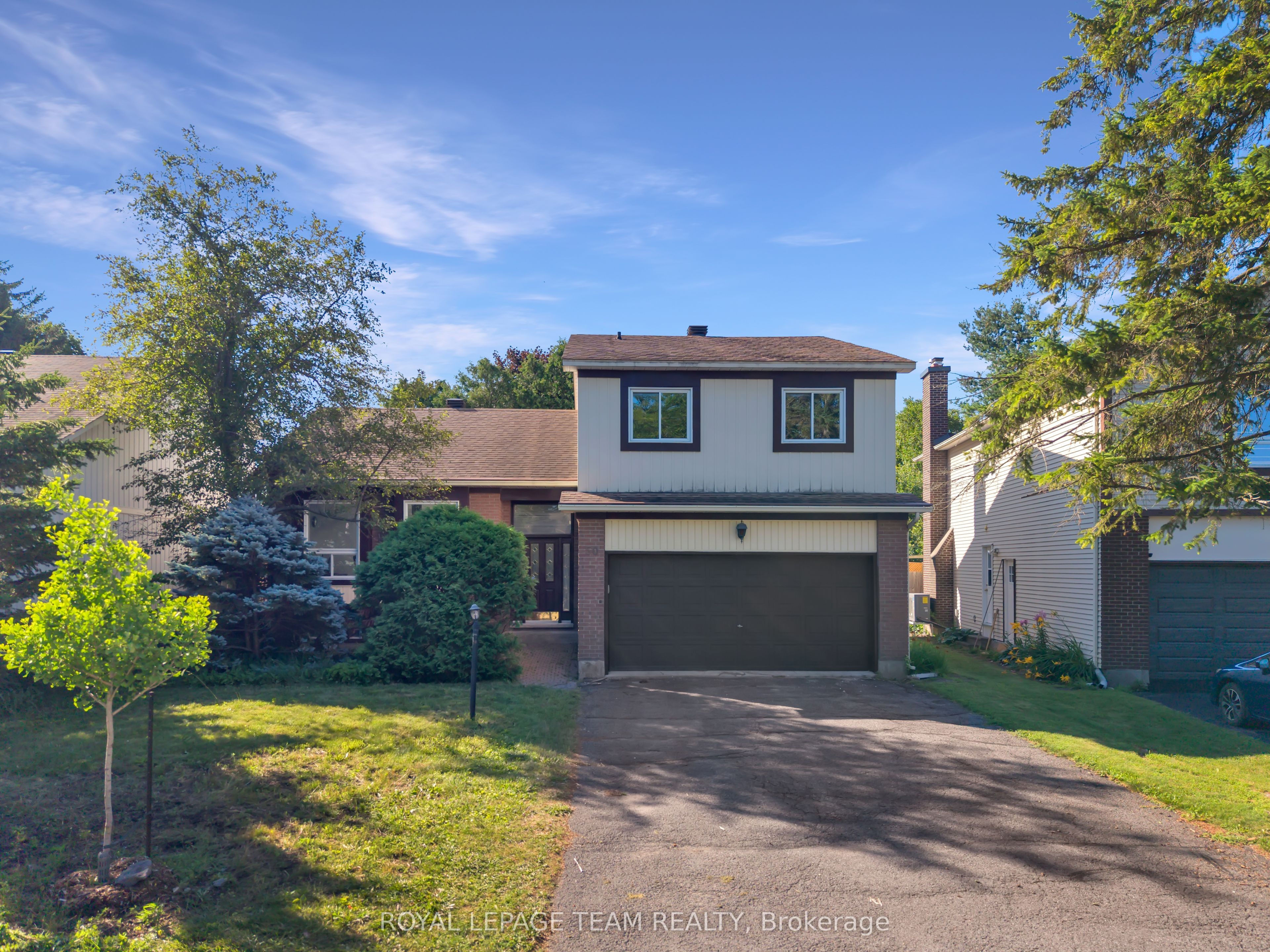 50 Equestrian Drive, Kanata, ON K2M 1G3