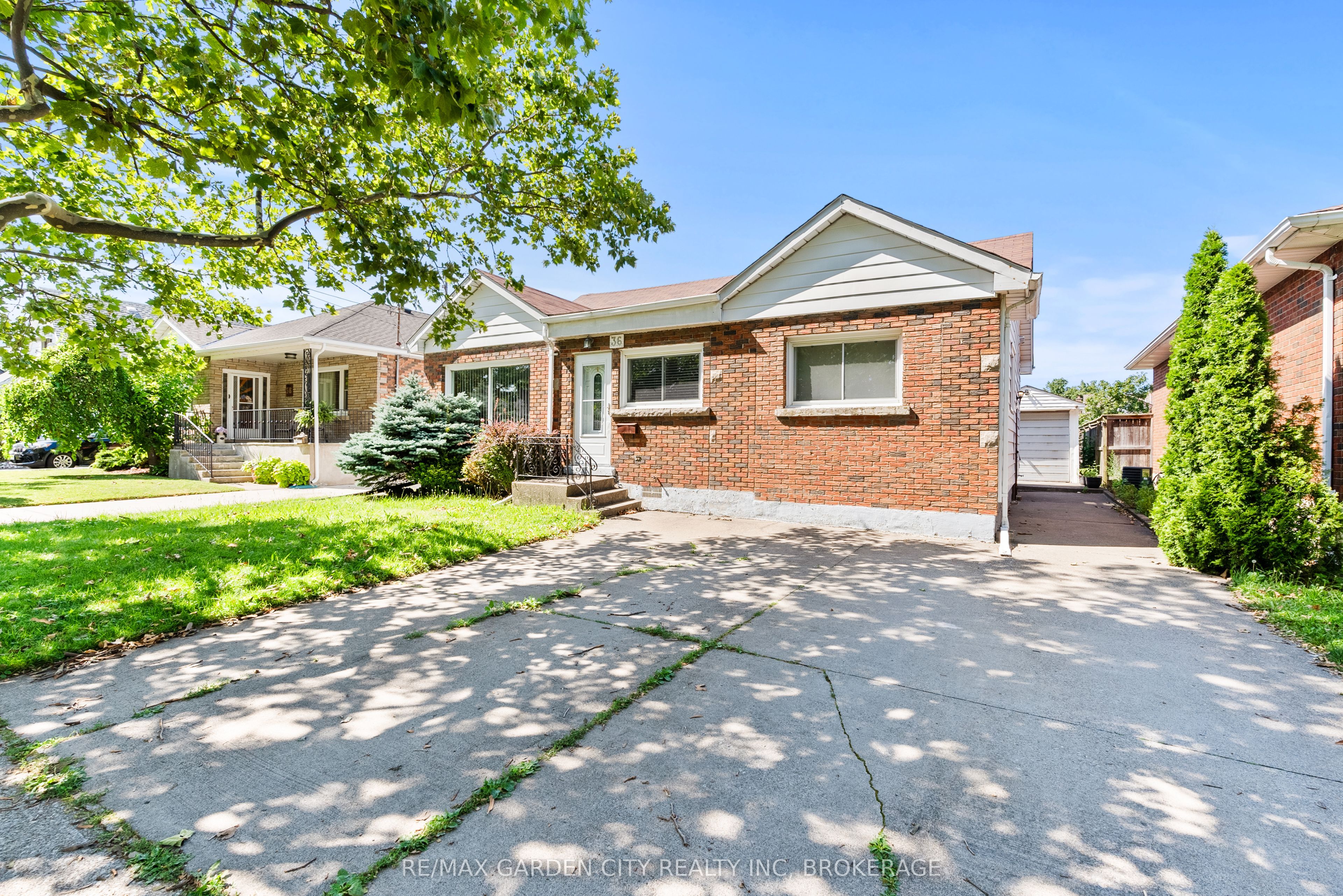 36 Rose Avenue, Thorold, ON L2V 3C6 photo 3