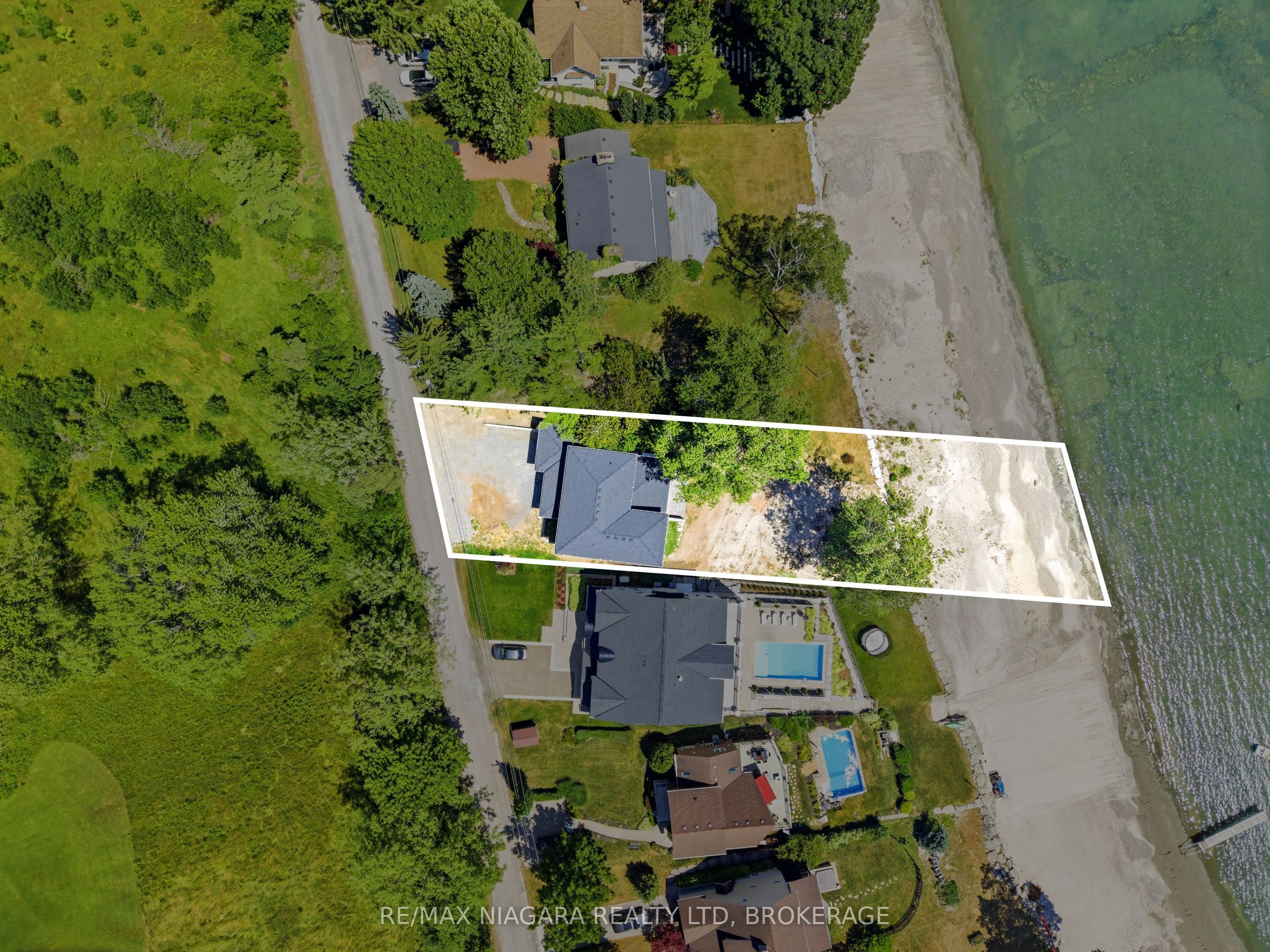 3561 Yacht Harbour Road, Fort Erie, ON L0S 1N0 photo 3