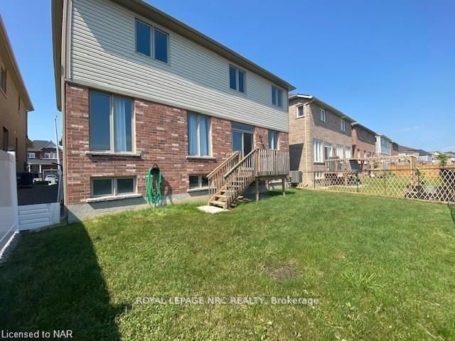 7801 SASSAFRAS Trail, Niagara Falls, ON L2H 0N5 photo 3