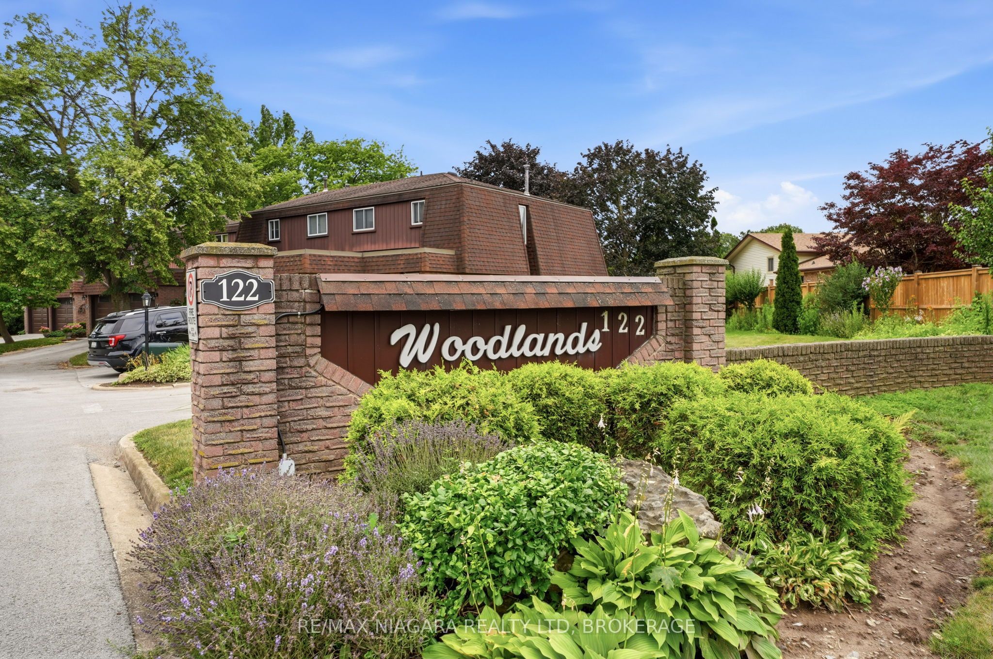 122 Lakeshore Road 24, St. Catharines, ON L2N 6N6 photo 2