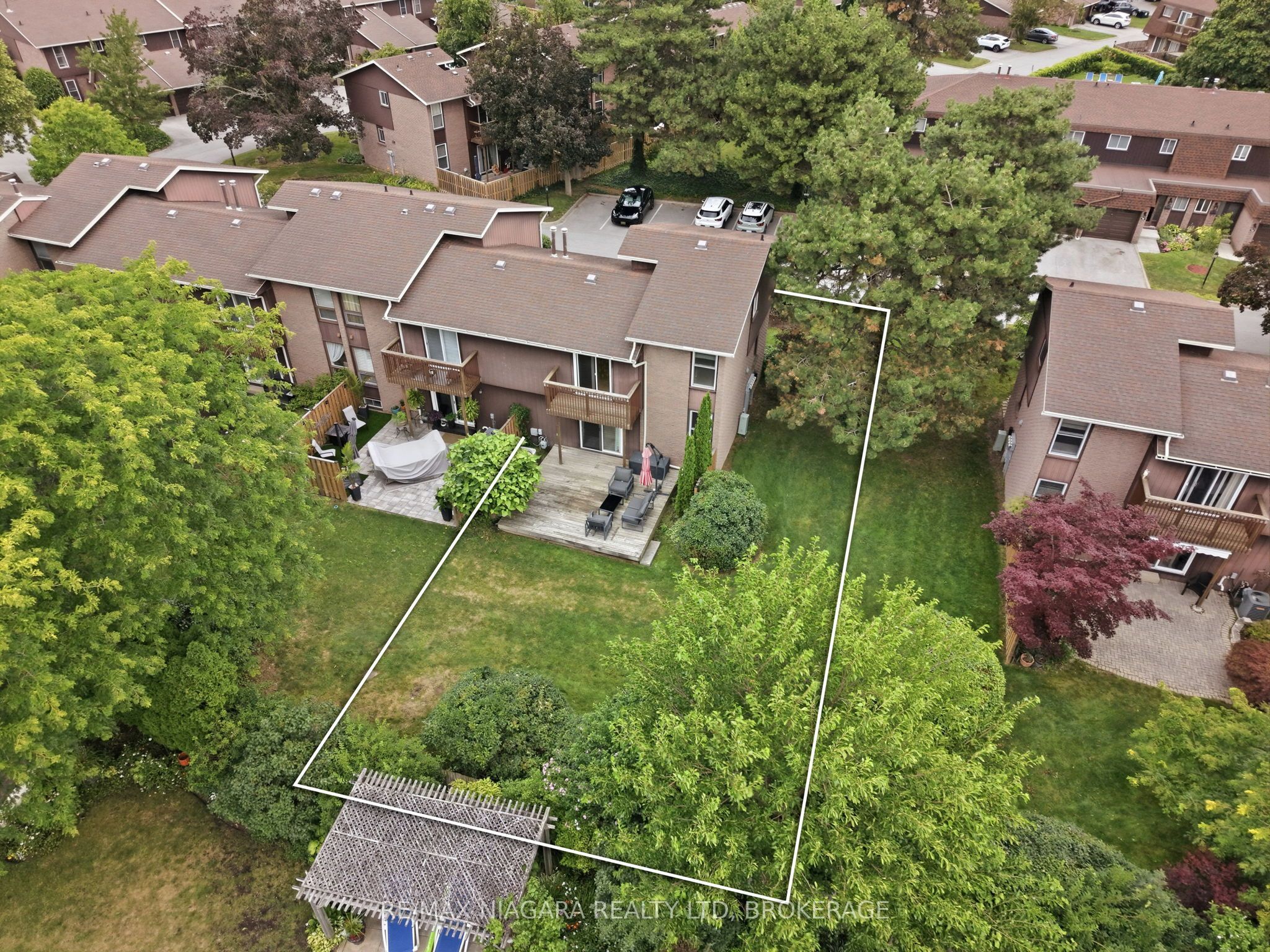 122 Lakeshore Road 24, St. Catharines, ON L2N 6N6 photo 4