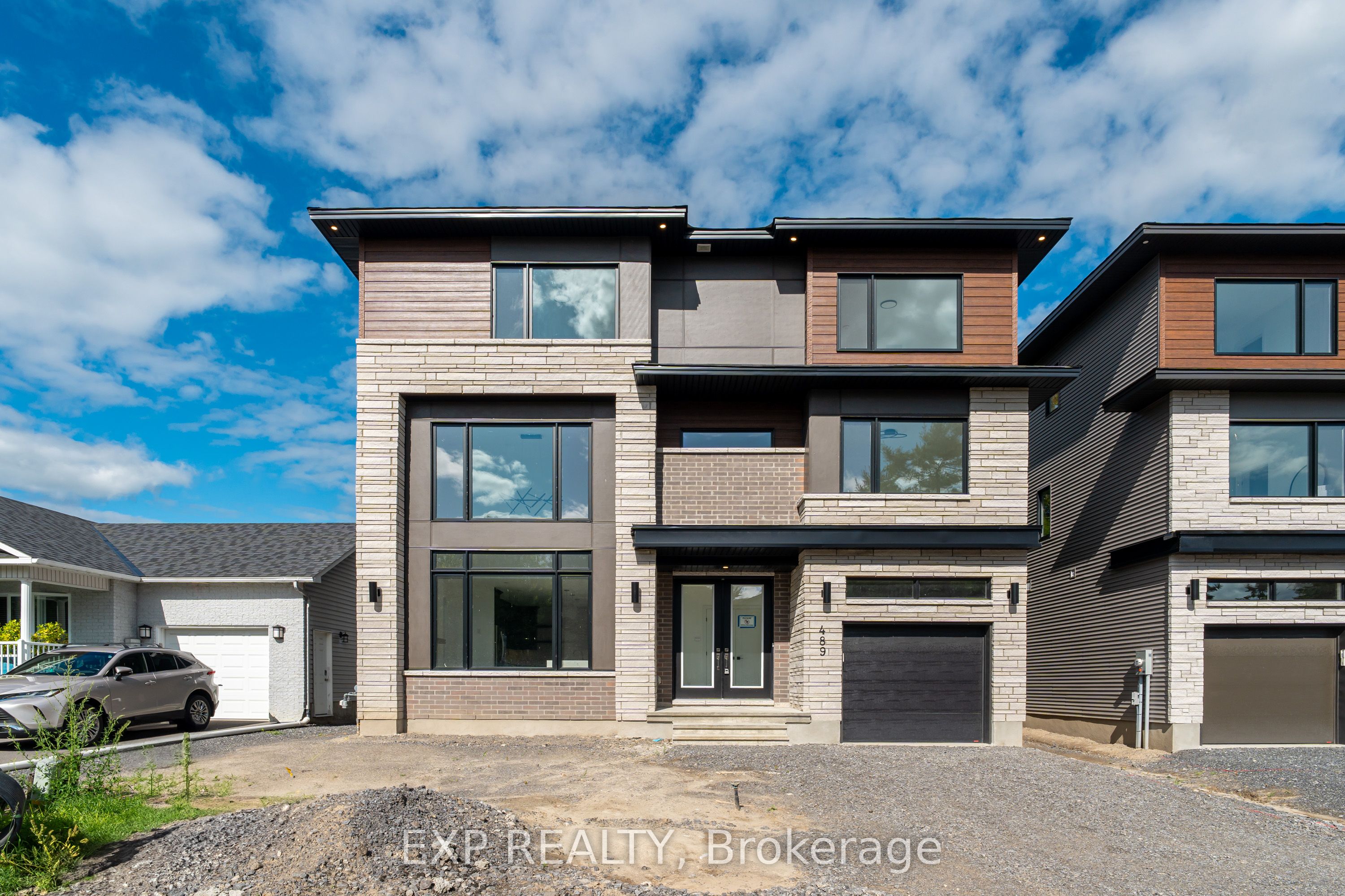 489 Duvernay Drive, Orleans - Cumberland and Area, ON K1E 2N7