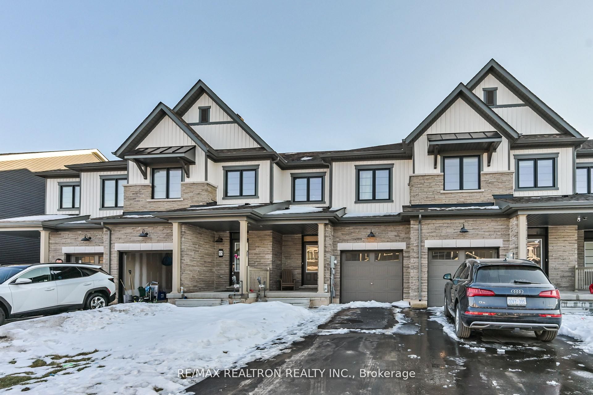 89 Masters Street, Welland, ON L3B 0N4 photo 2