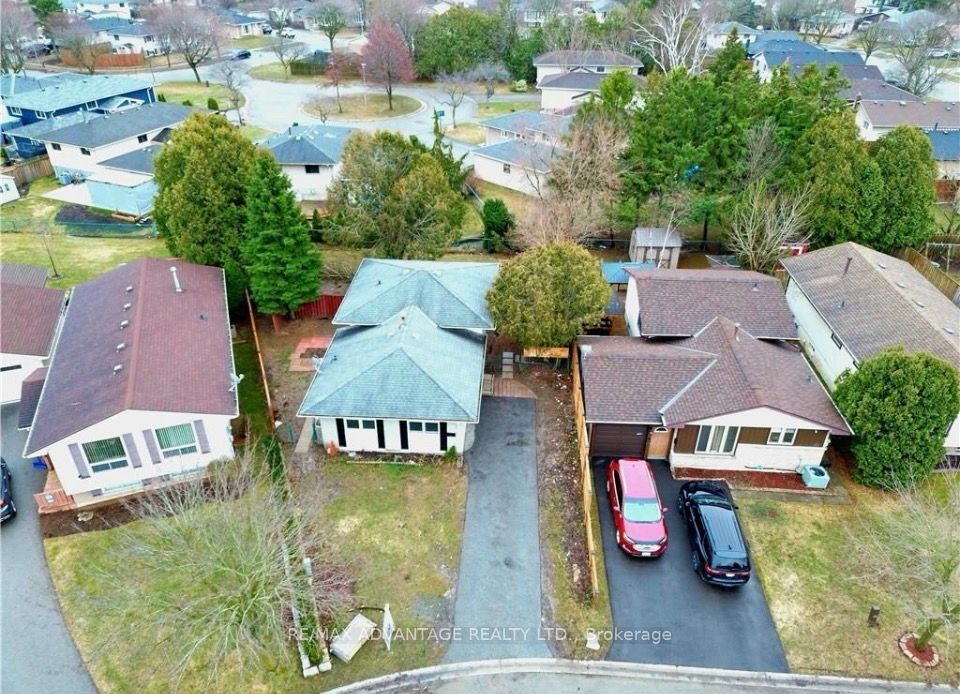 9 Camelot Crescent, London East, ON N5V 3L4 photo 5