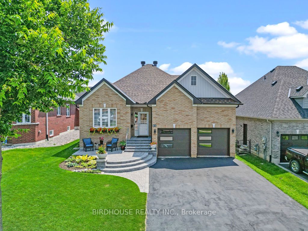 21 ELLIS Crescent, Kawartha Lakes, ON K9V 0A4
