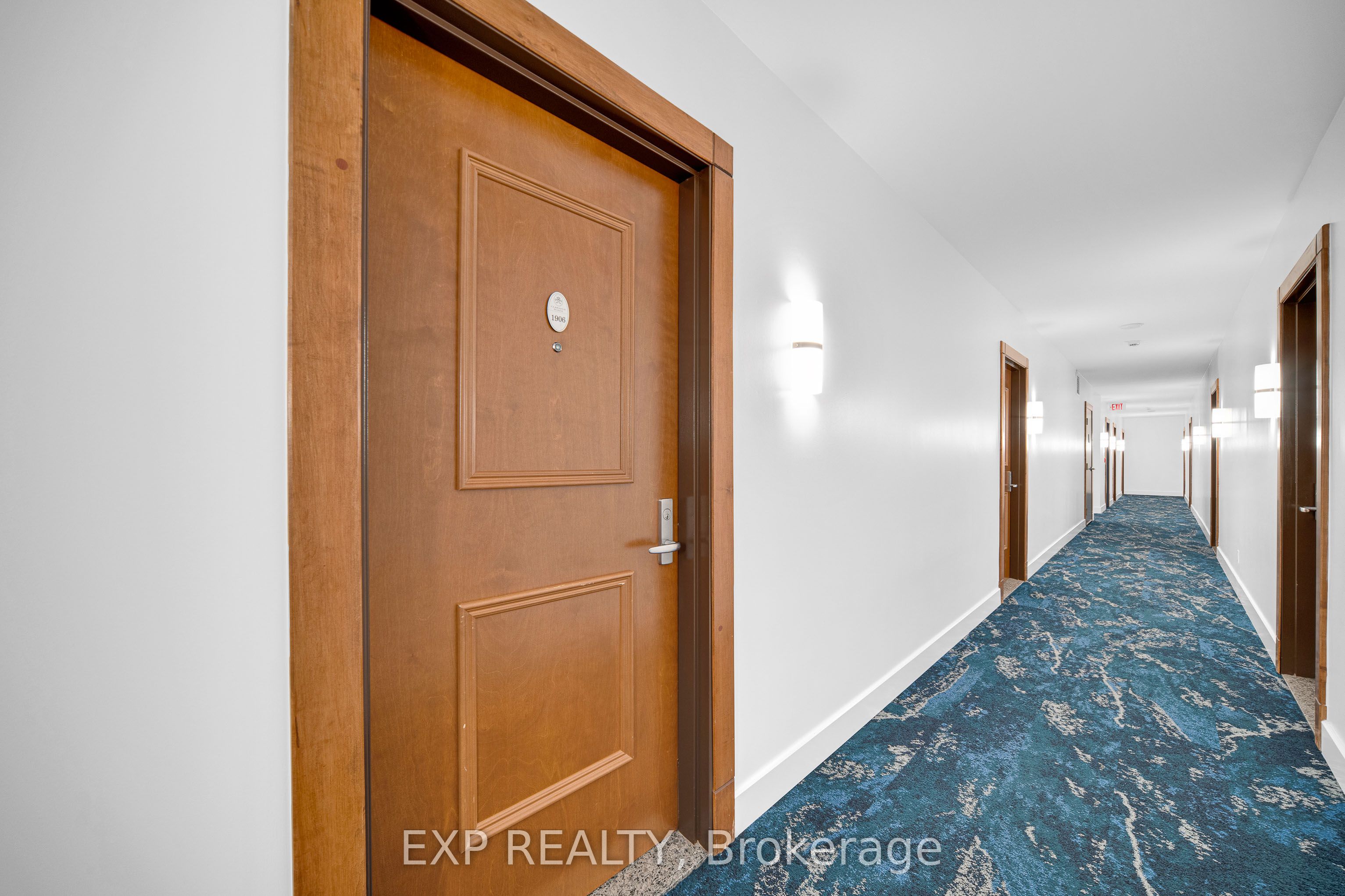 242 Rideau Street 1906, Lower Town - Sandy Hill, ON K1N 0B7 photo 5