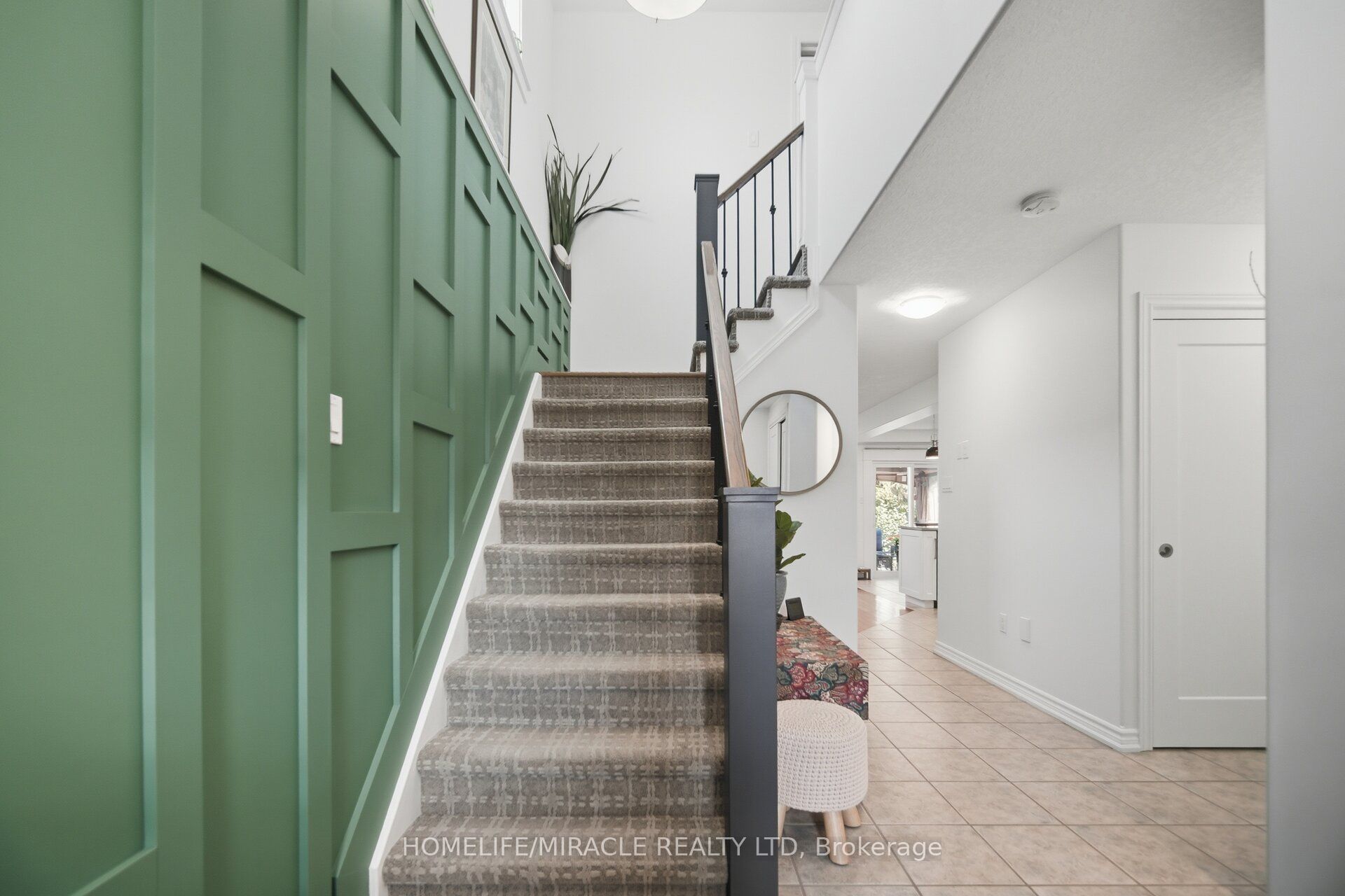 240 Millburn Boulevard, Centre Wellington, ON N1M 3S3 photo 5