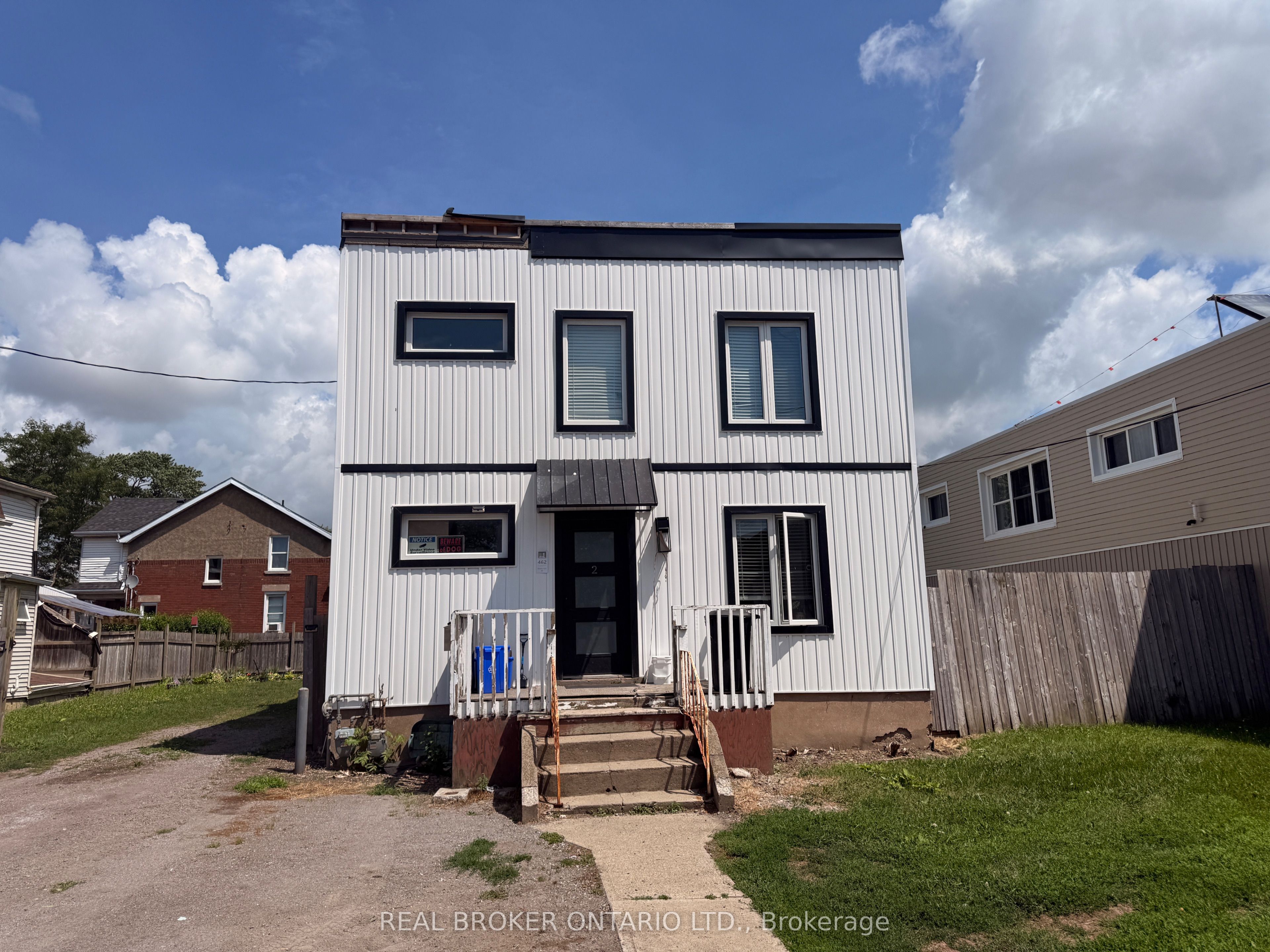 462 East Main Street, Welland, ON L3B 3X6 photo 3