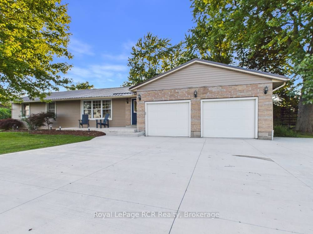 796 Lake Range Drive, Huron-Kinloss, ON N2Z 0B3