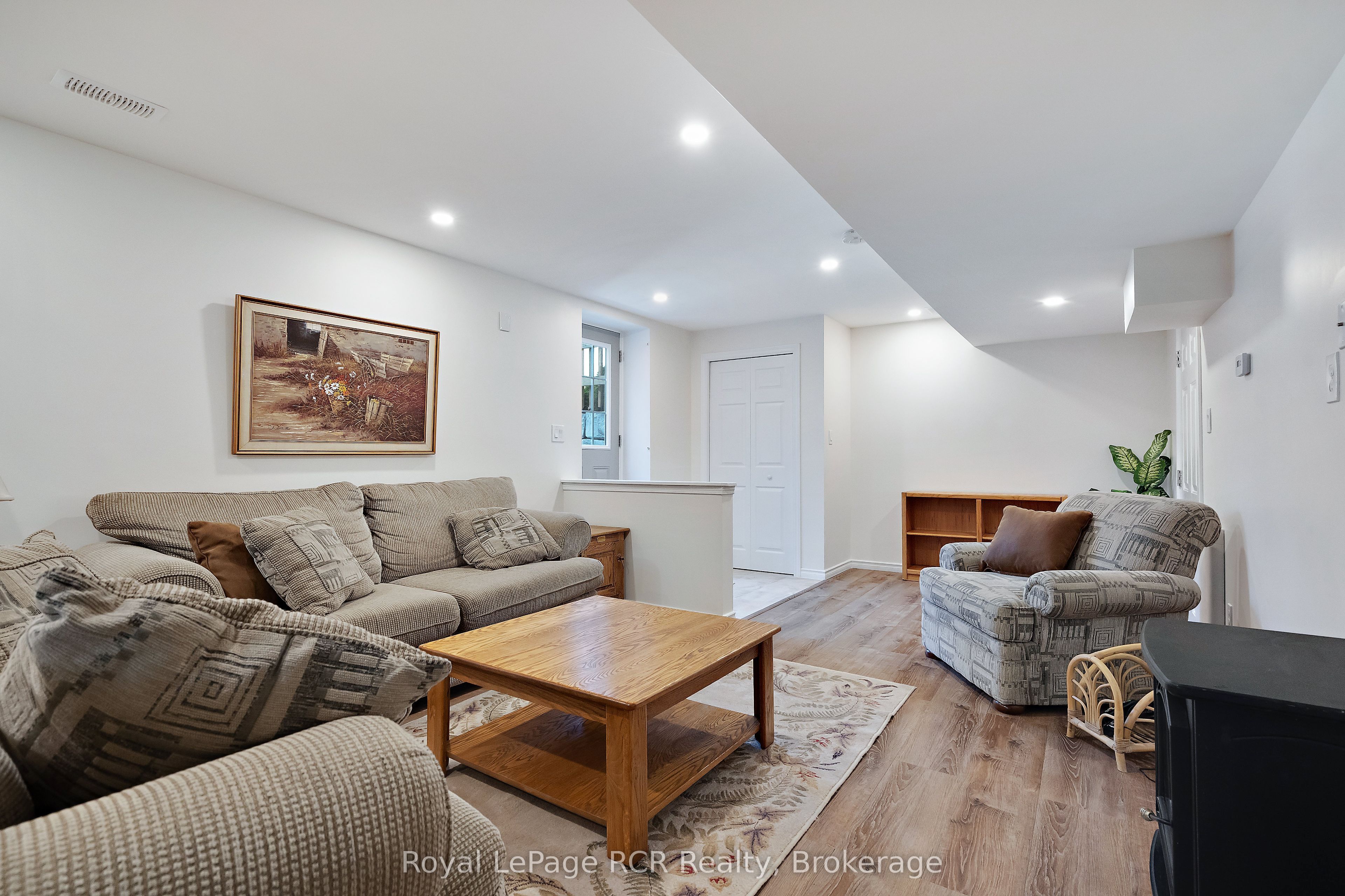 237 Carrol Street, Wellington North, ON N0G 1A0 photo 3