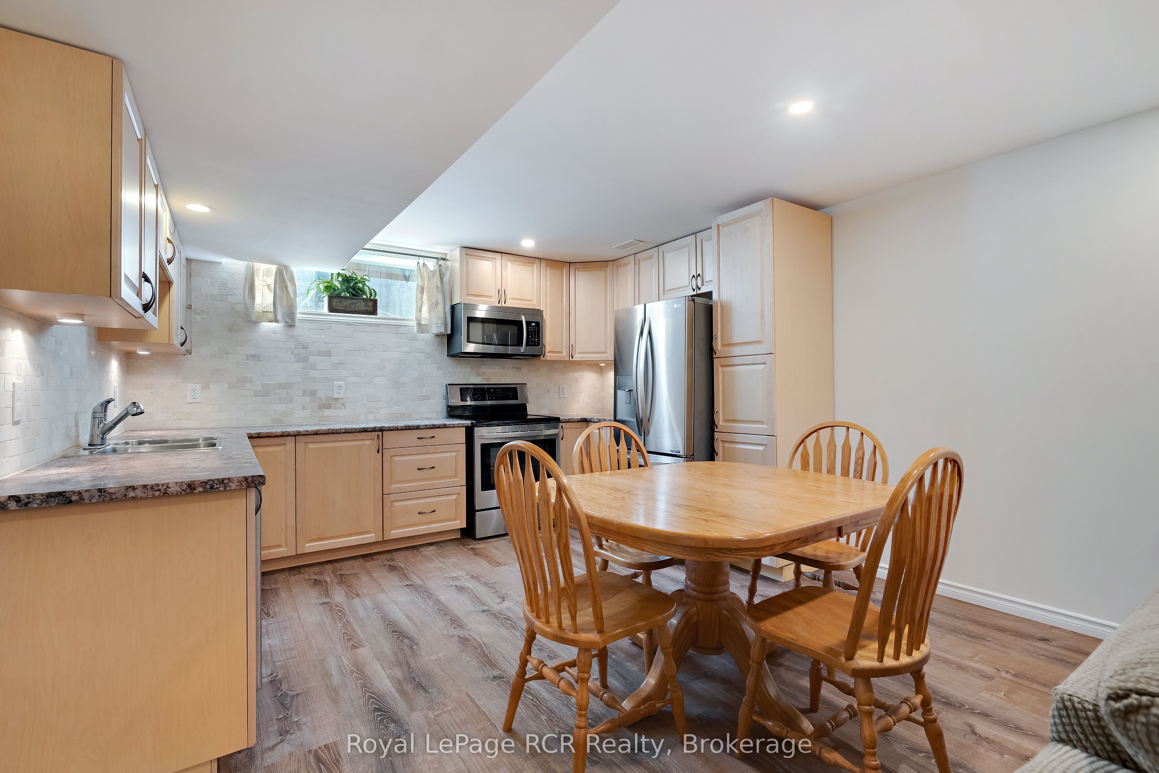 237 Carrol Street, Wellington North, ON N0G 1A0 photo 4