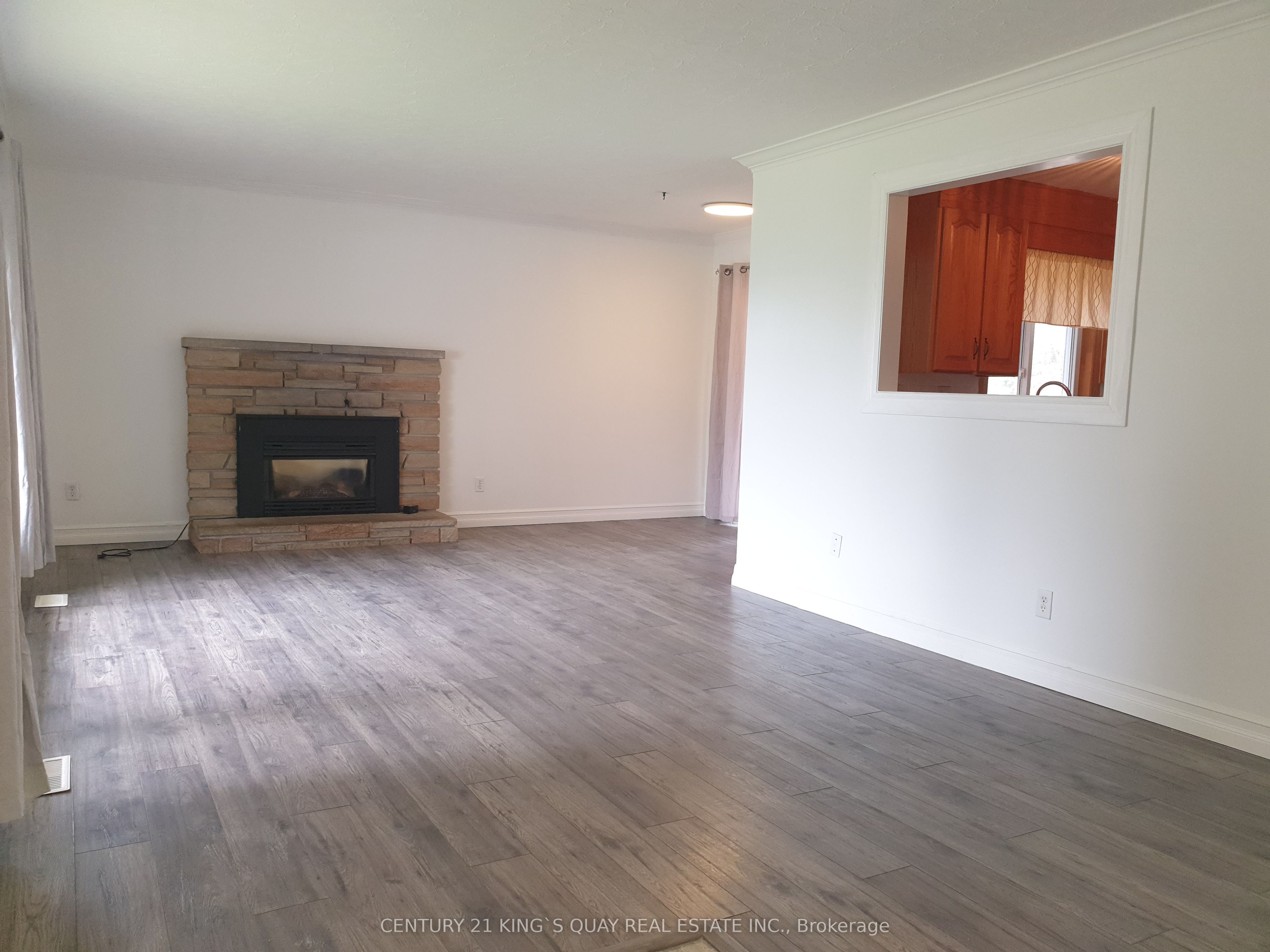18 Manor Crescent, Quinte West, ON K8V 3Z7 photo 4