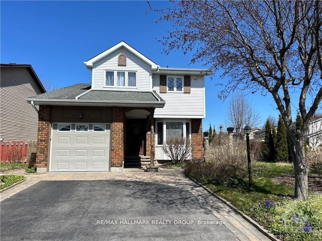 6417 Loire Drive, Orleans - Convent Glen and Area, ON K1C 3H1