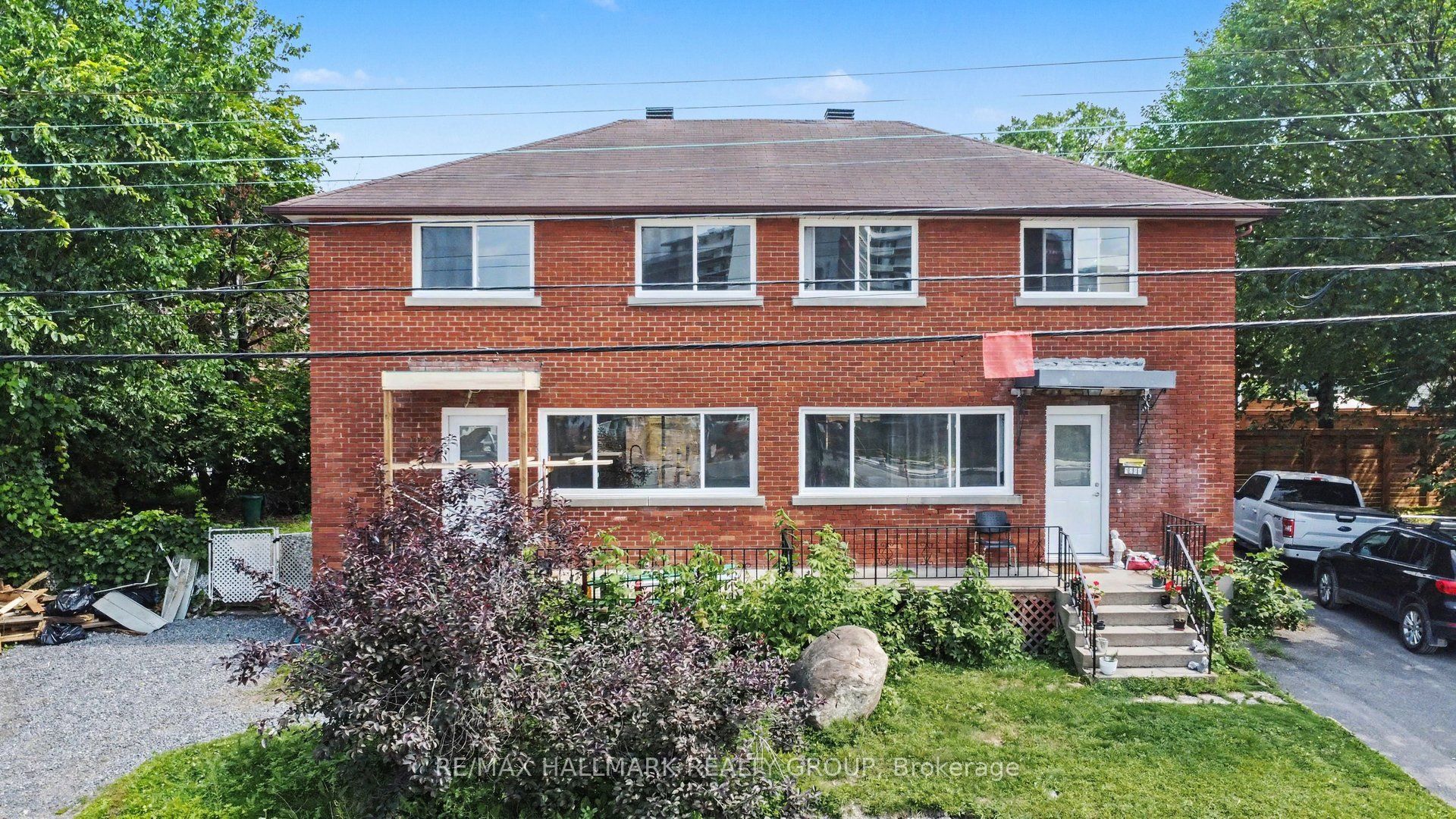1202 Byron Avenue 1, Woodroffe, ON K2B 6T6 photo 2