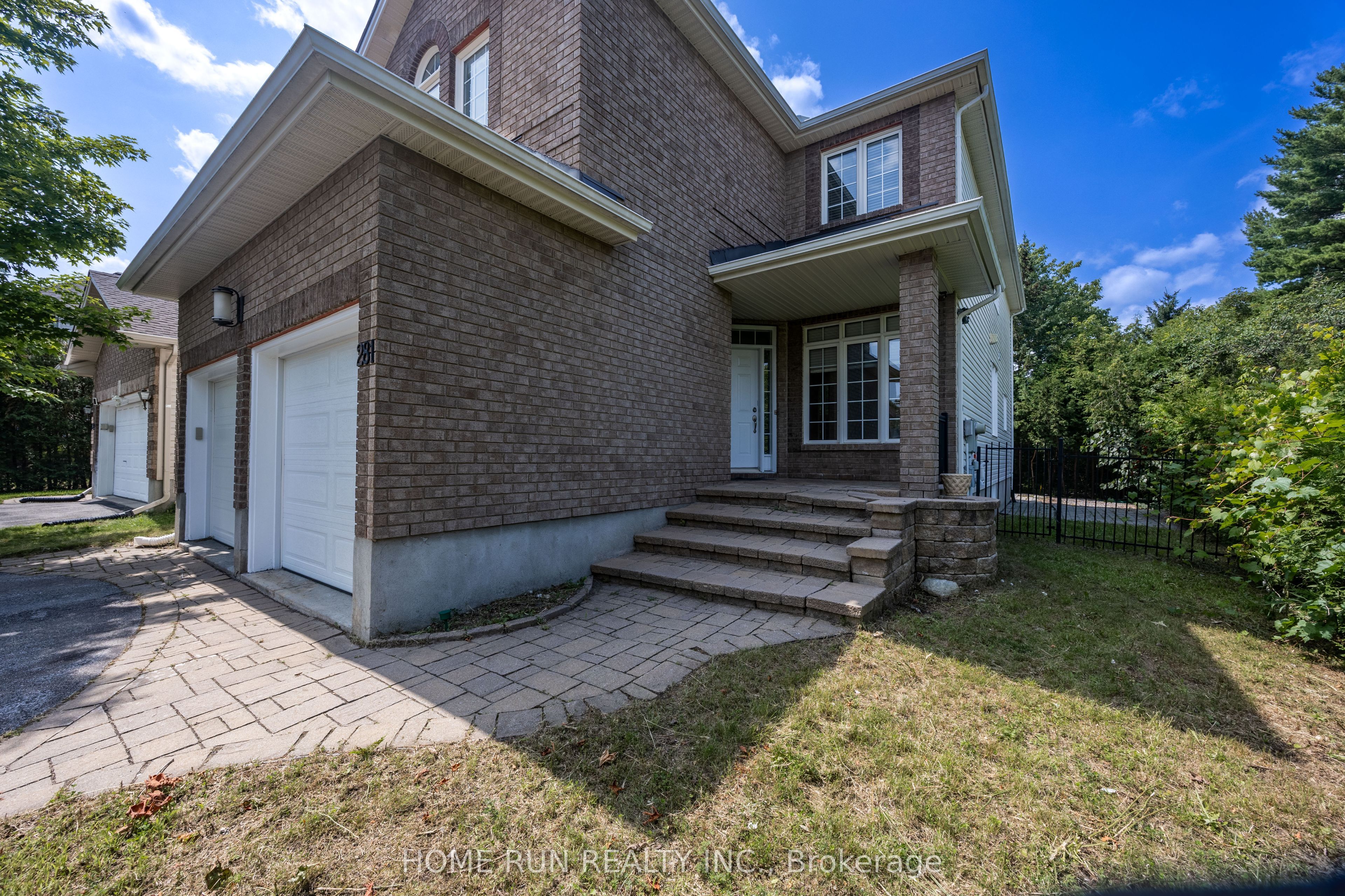 281 Goldridge Drive, Kanata, ON K2T 1H4 photo 2