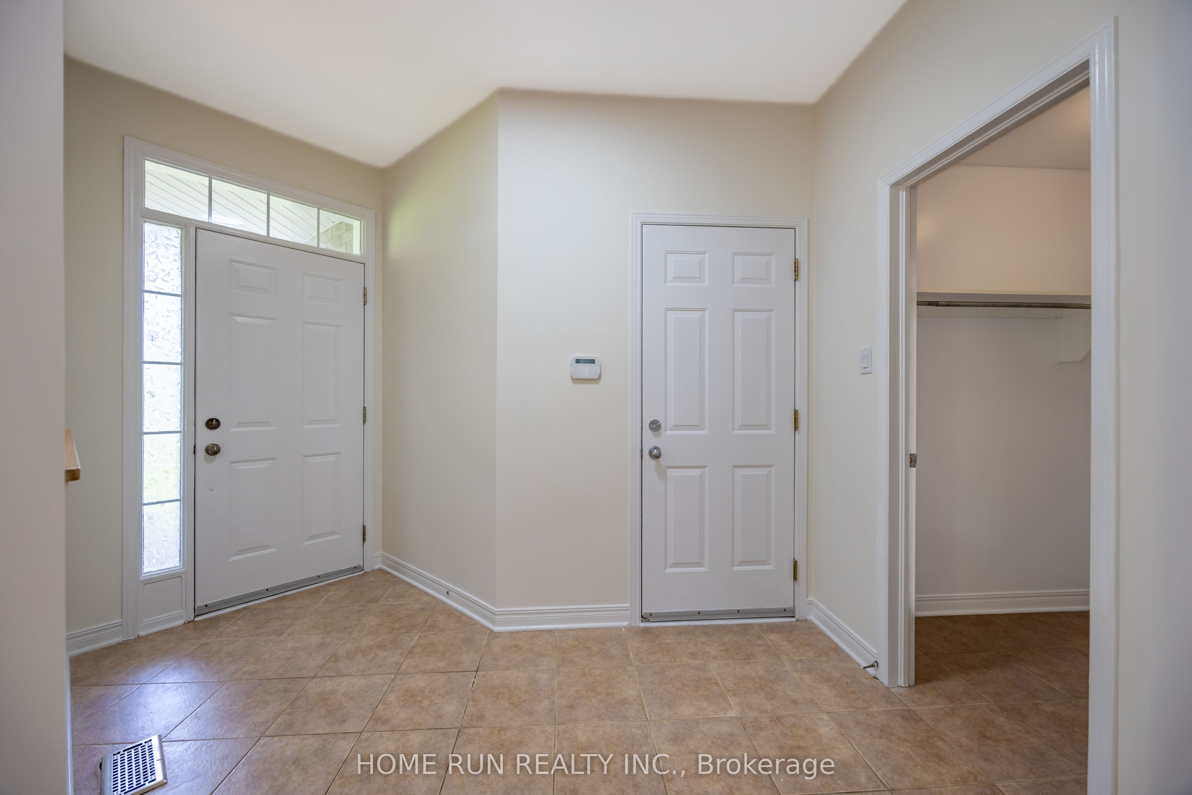 281 Goldridge Drive, Kanata, ON K2T 1H4 photo 5