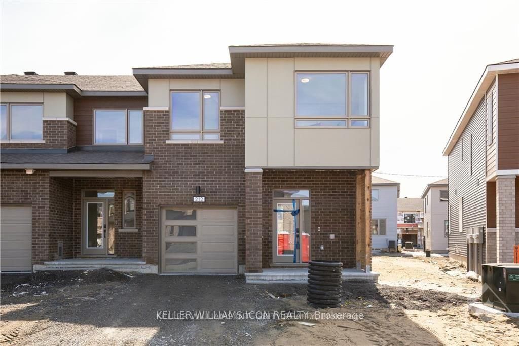 212 Ormiston Crescent, Barrhaven, ON K2J 7E3