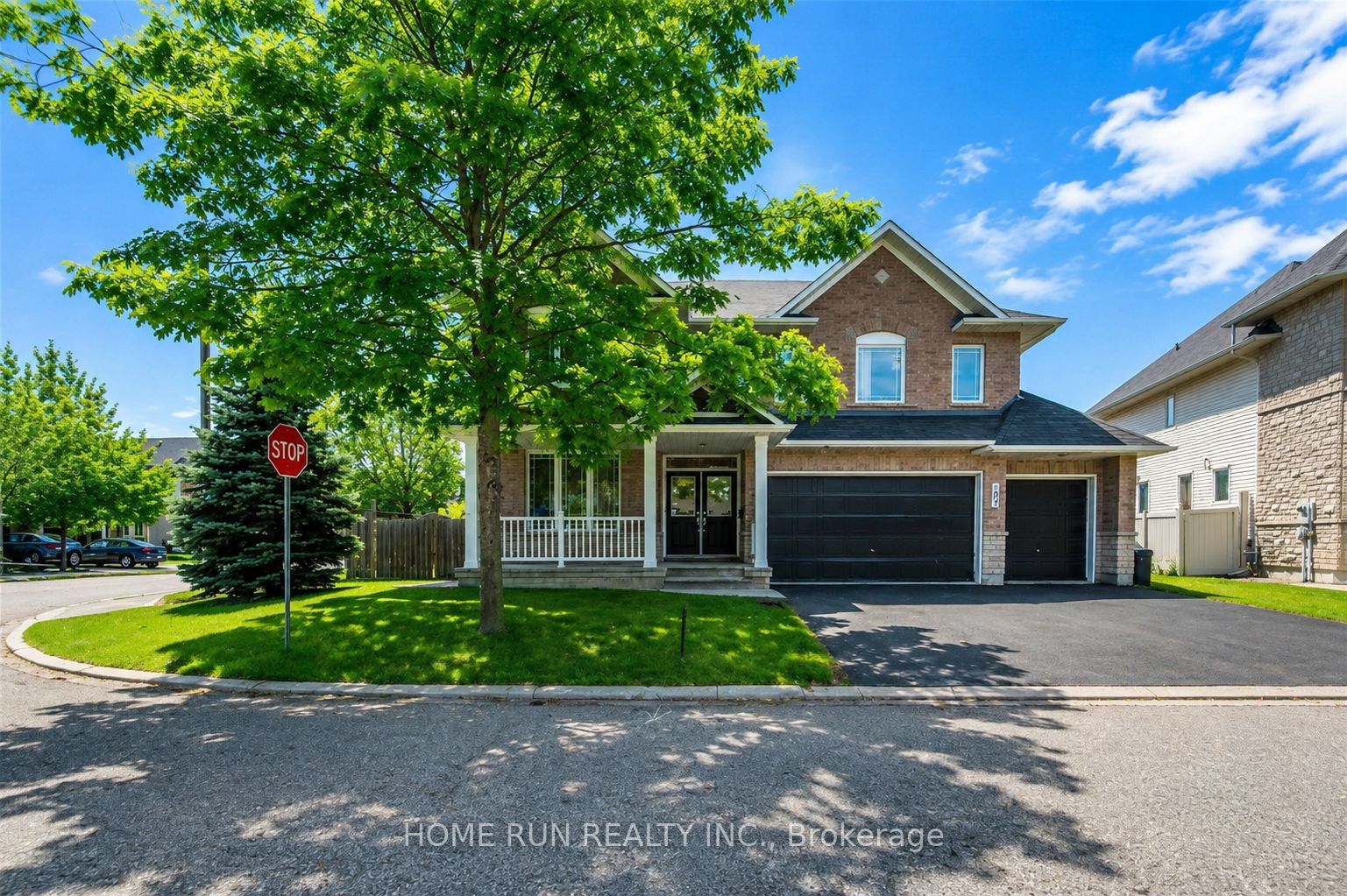 102 Dragon Park Drive, Barrhaven, ON K2J 0H5