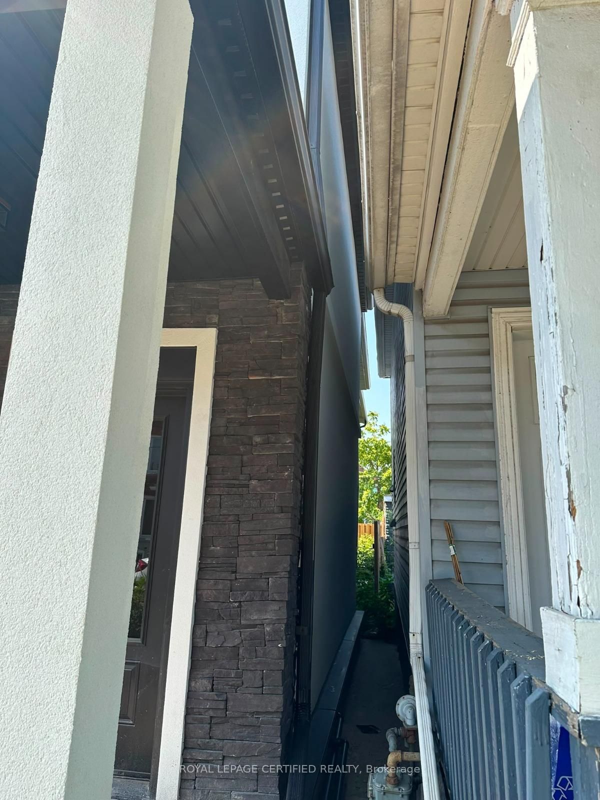 62 BEECHWOOD Avenue, Hamilton, ON L8L 2S4 photo 3