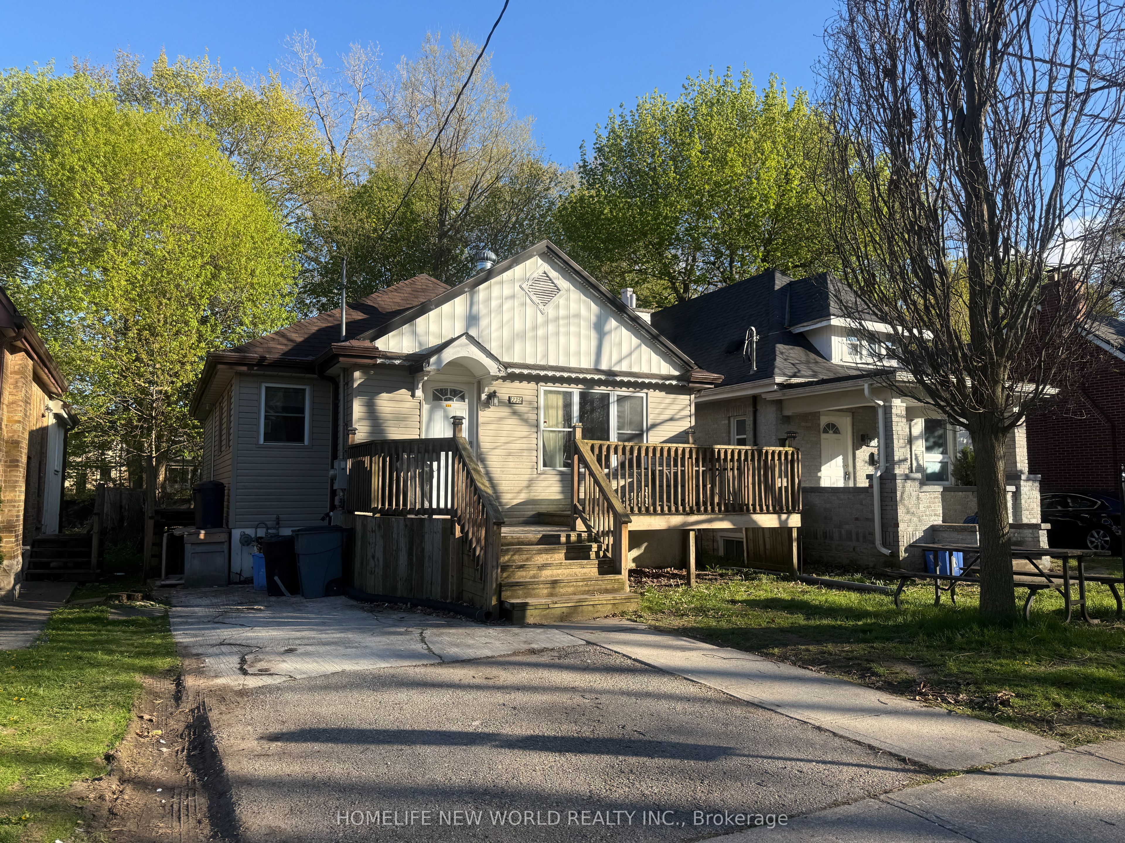 235 Bernard Avenue Lower level, London East, ON M2K 1Z4 photo 2