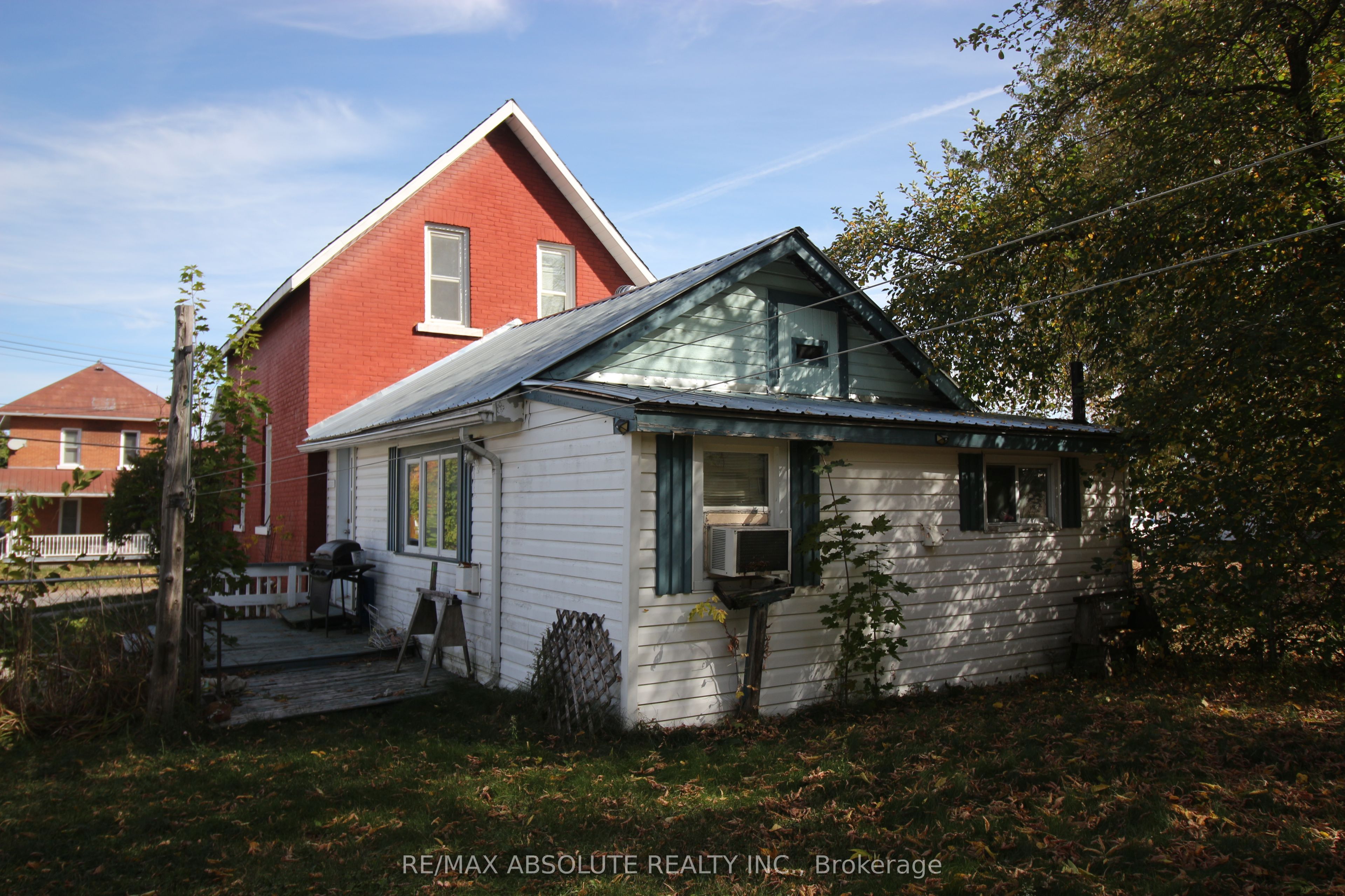11 Gould Street, Whitewater Region, ON K0J 1K0 photo 5