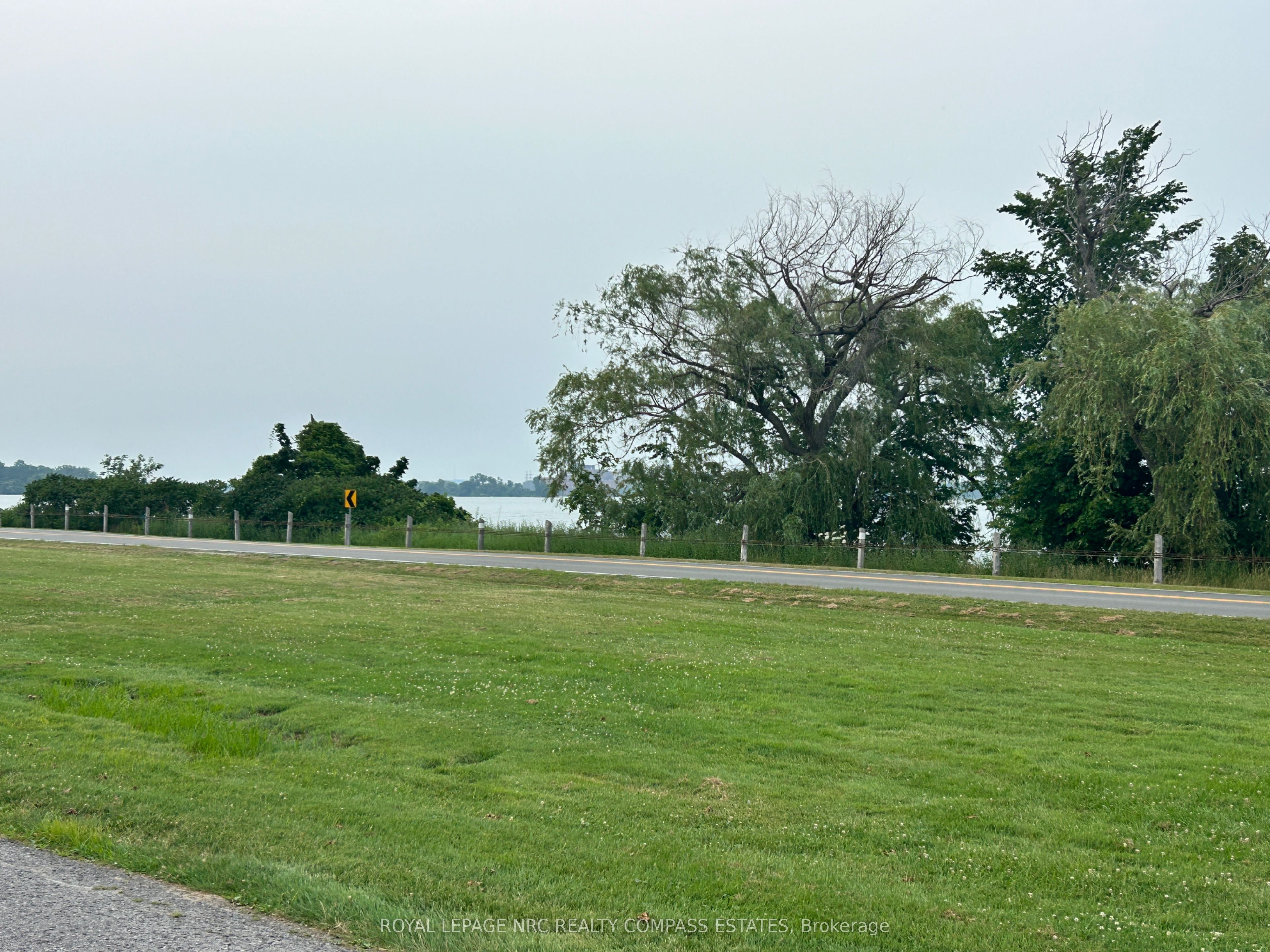 1321 Niagara Parkway, Fort Erie, ON L2A 5M4 photo 4